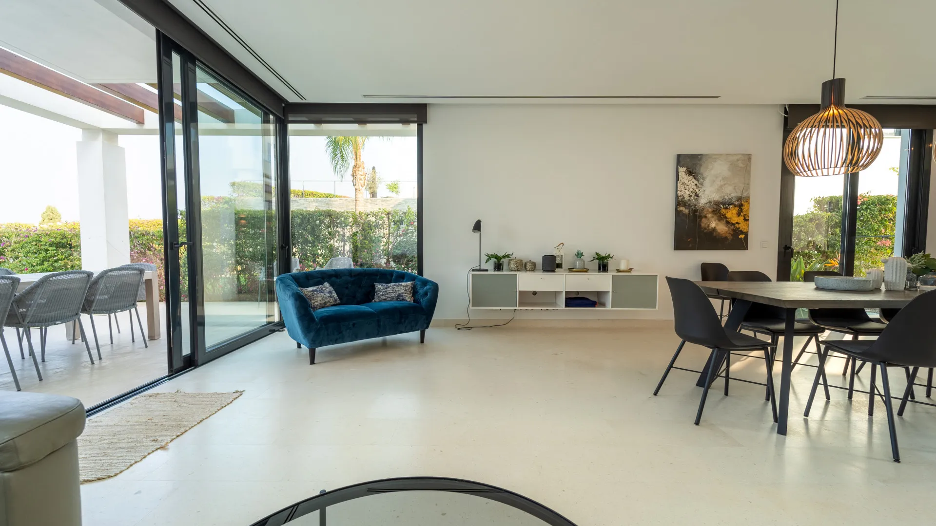 5 bedrooms semi detached villa for sale in Cabopino