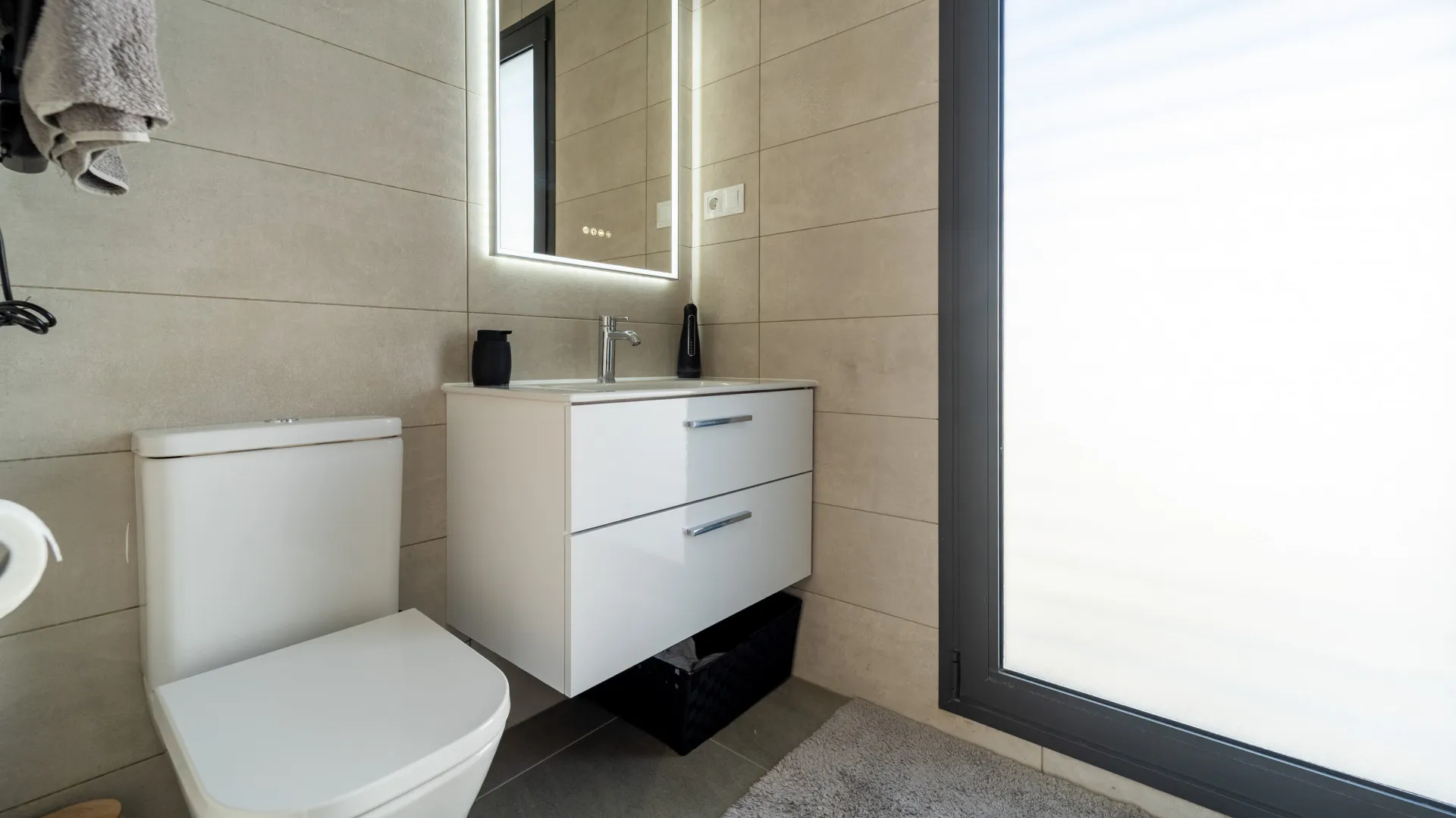 For sale semi detached house in Riviera del Sol with 3 bedrooms