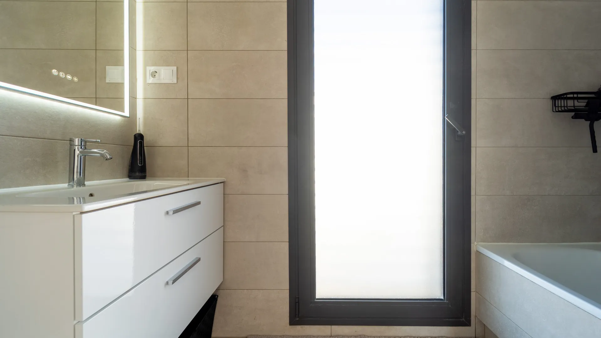 For sale semi detached house in Riviera del Sol with 3 bedrooms