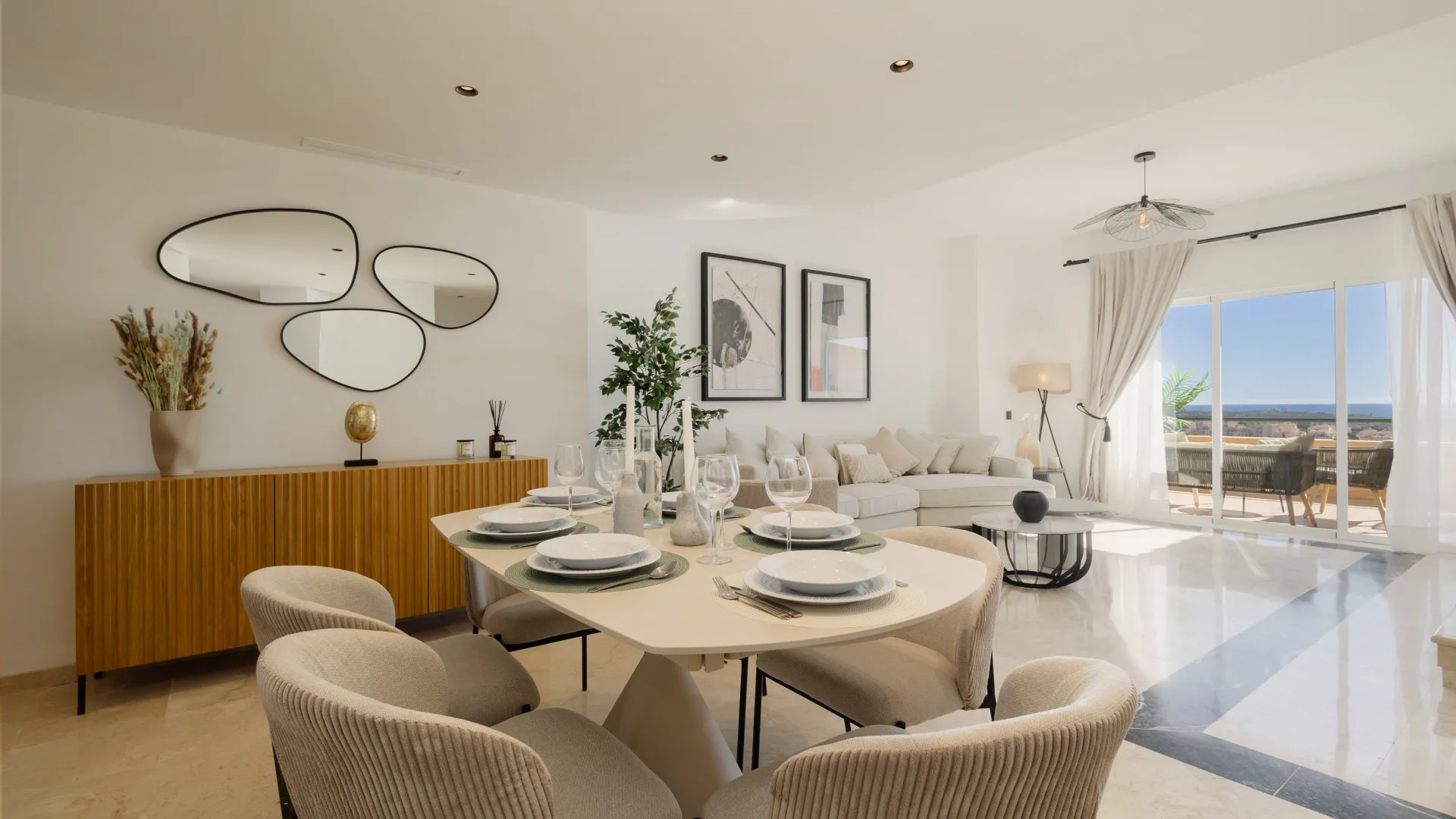 Apartamento a la venta en Elviria Hills de 3 dormitorios