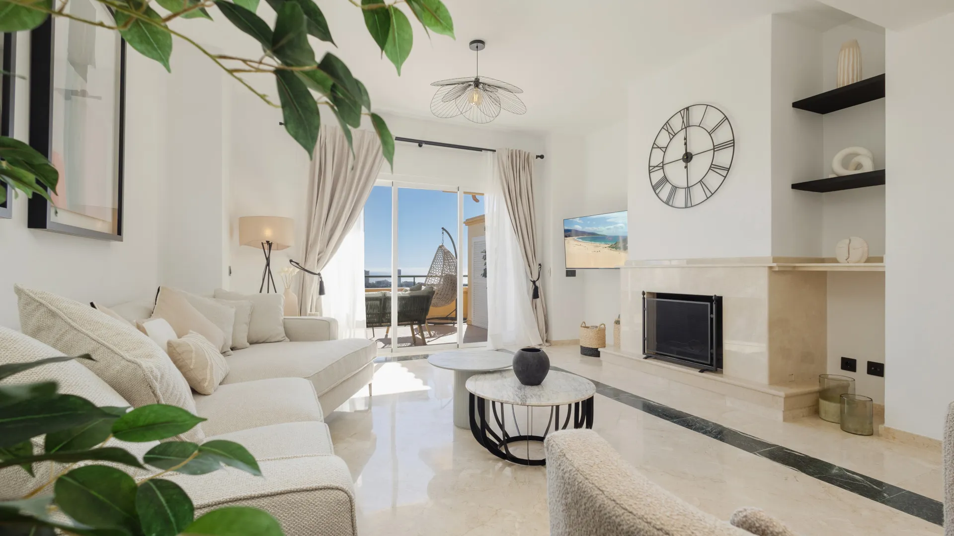 Apartamento a la venta en Elviria Hills de 3 dormitorios