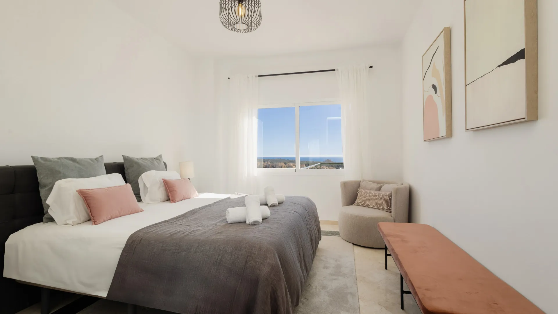 Apartamento a la venta en Elviria Hills de 3 dormitorios