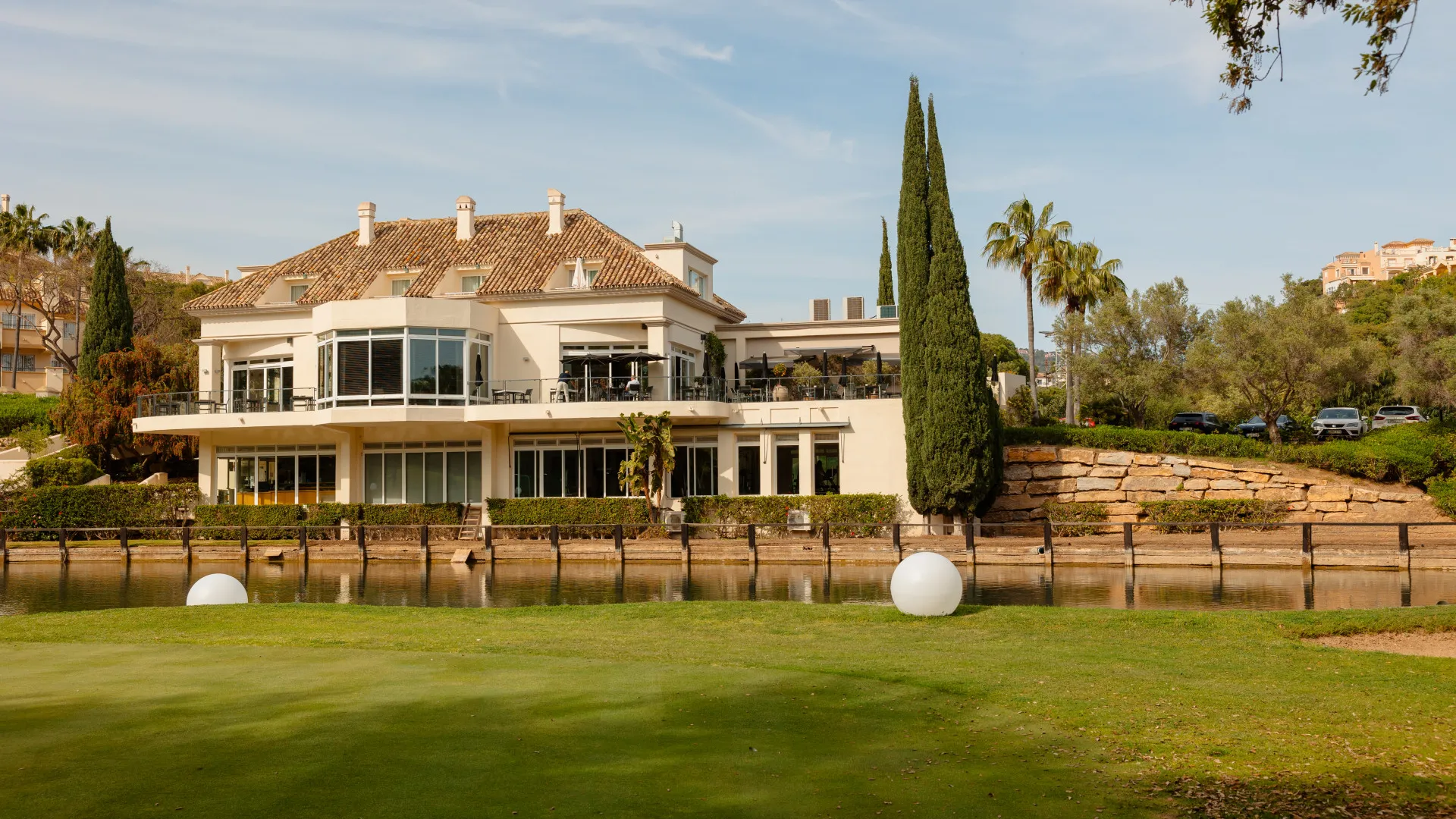 Apartamento a la venta en Elviria Hills de 3 dormitorios