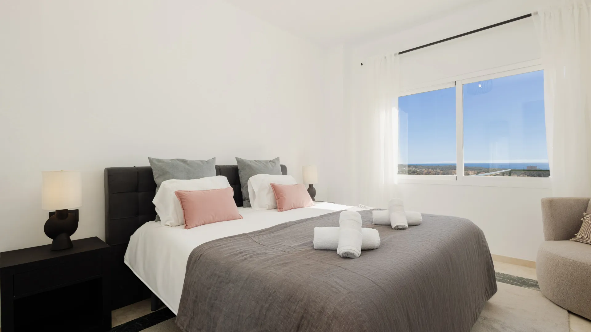 Apartamento a la venta en Elviria Hills de 3 dormitorios