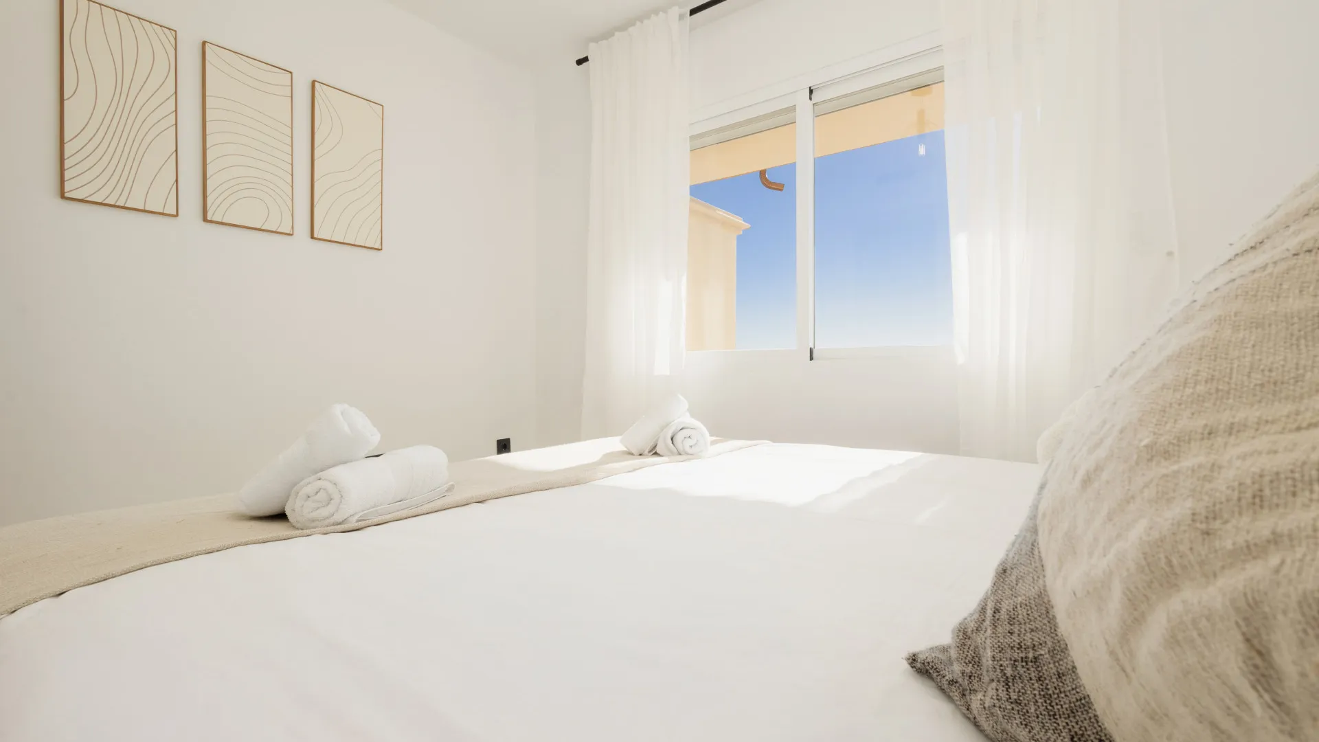 Apartamento a la venta en Elviria Hills de 3 dormitorios