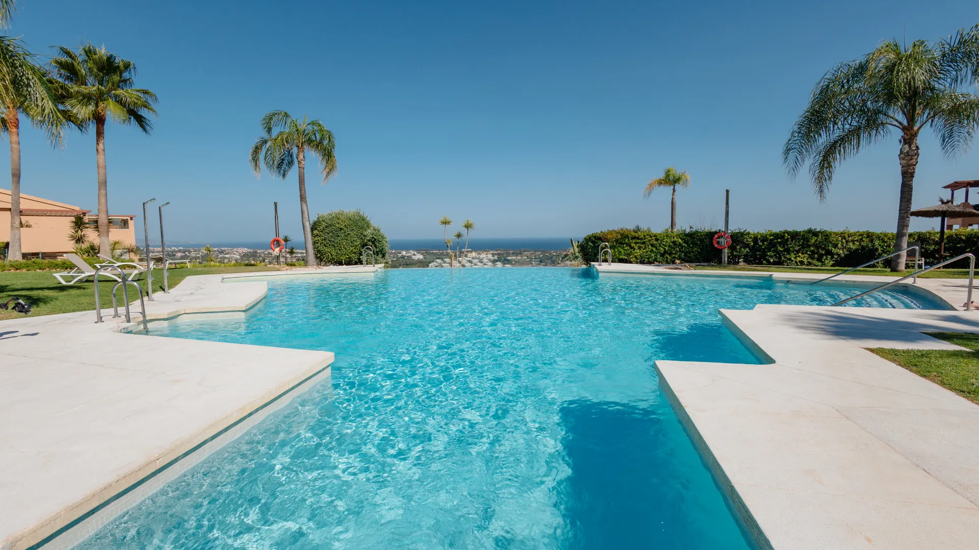 Se vende apartamento en Hacienda del Señorio de Cifuentes de 3 dormitorios