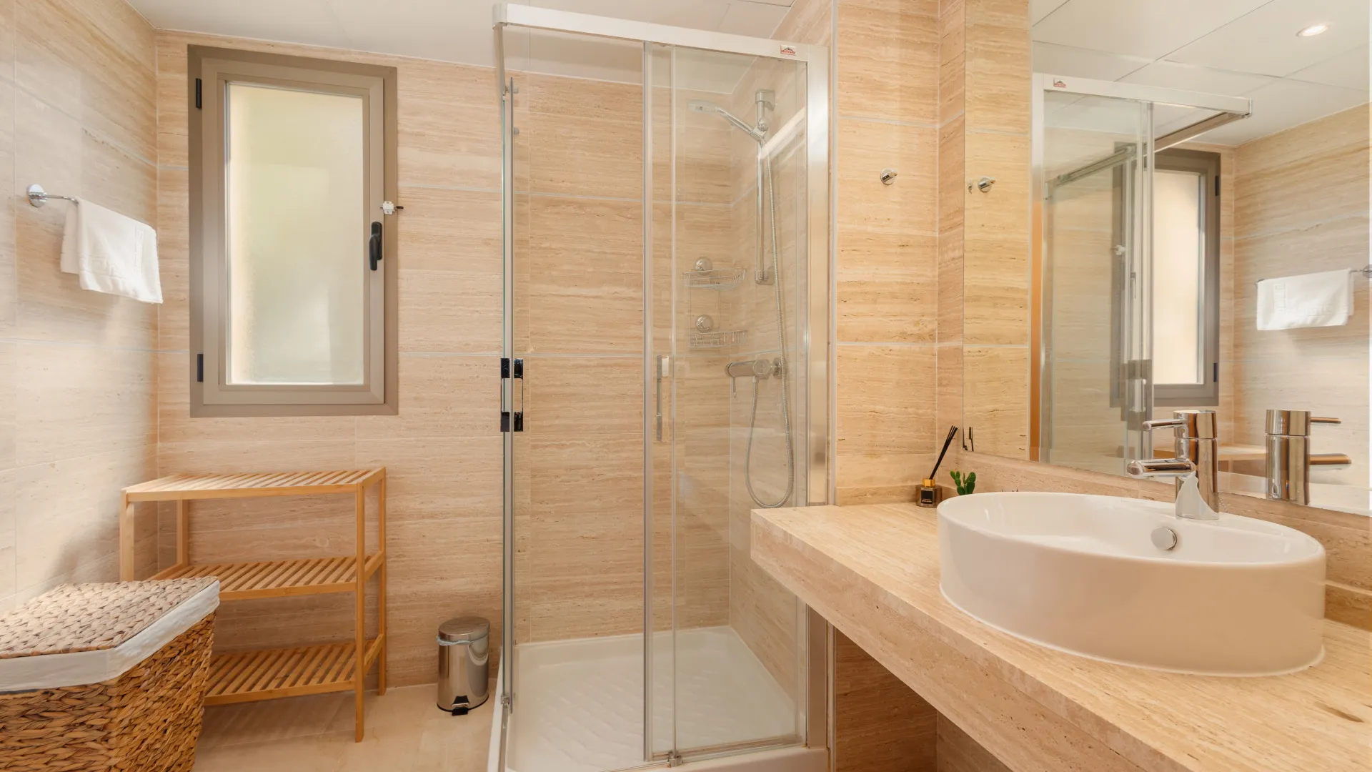 Se vende apartamento en Hacienda del Señorio de Cifuentes de 3 dormitorios