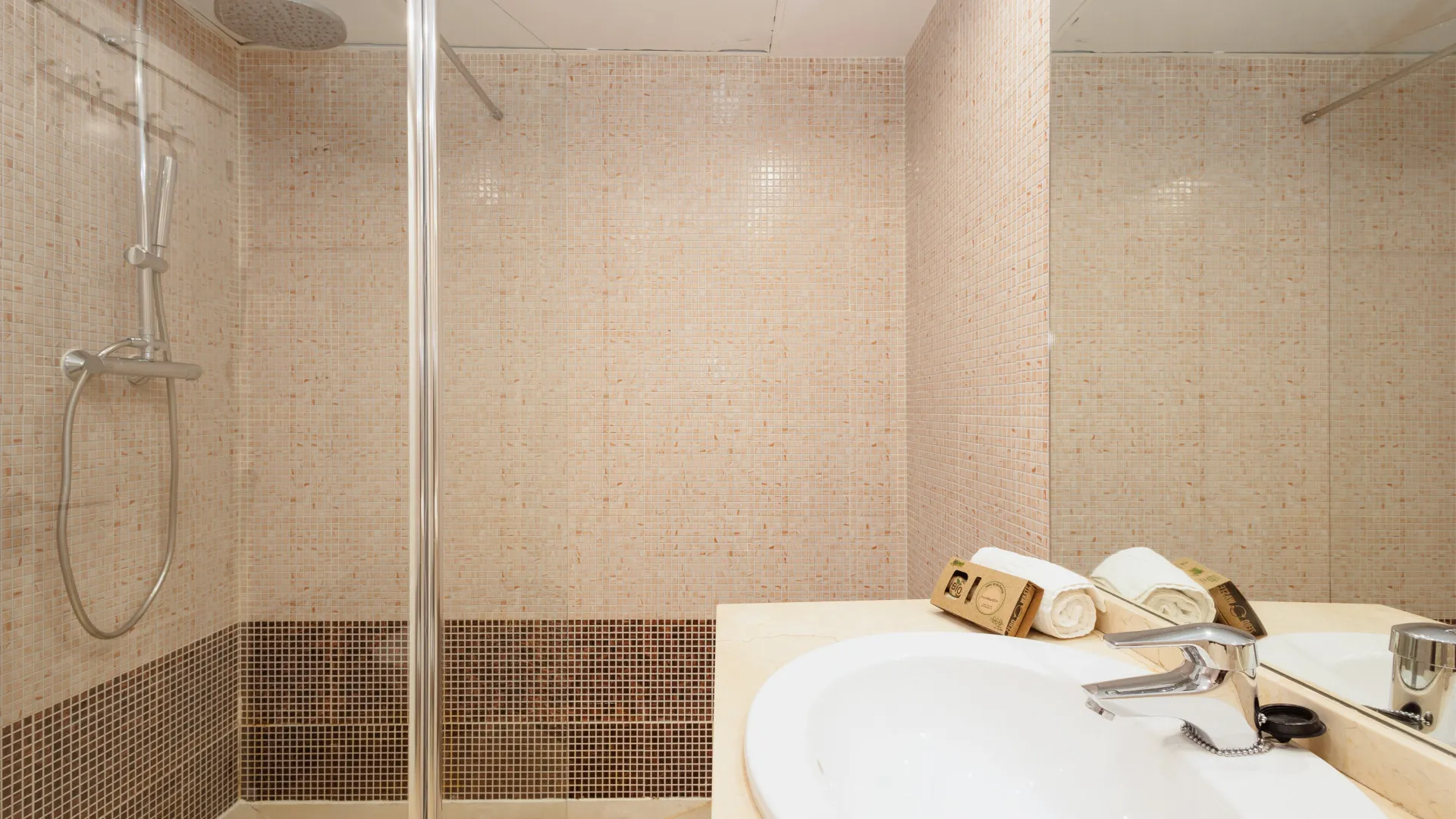 Balcones del Lago, apartamento planta baja a la venta