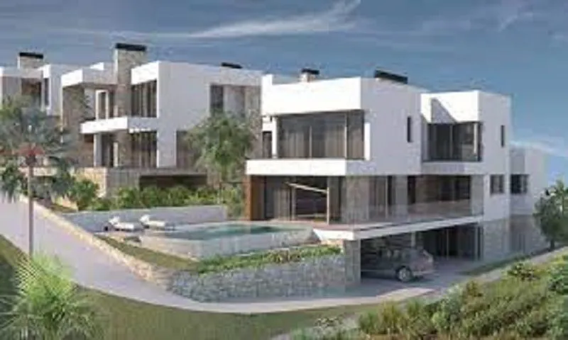 For sale villa in Las Farolas with 5 bedrooms