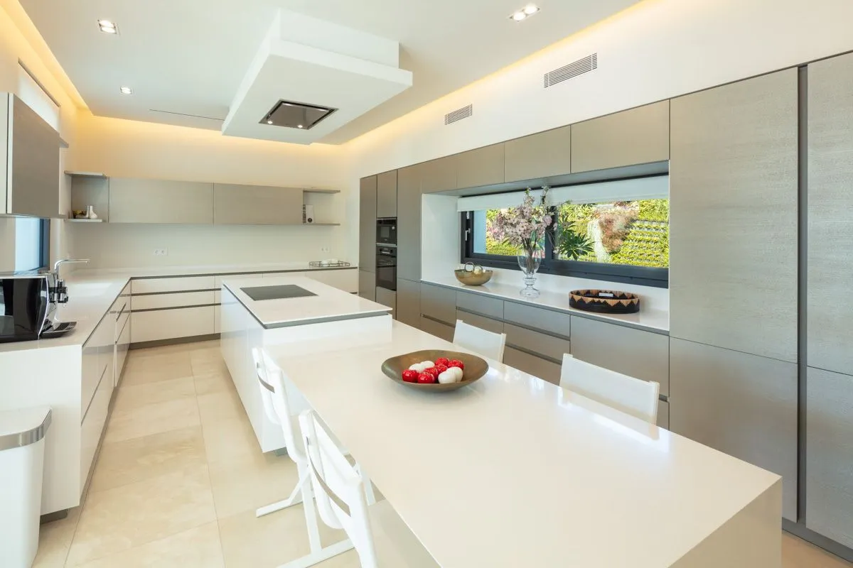 La Cerquilla 6 bedrooms villa for sale