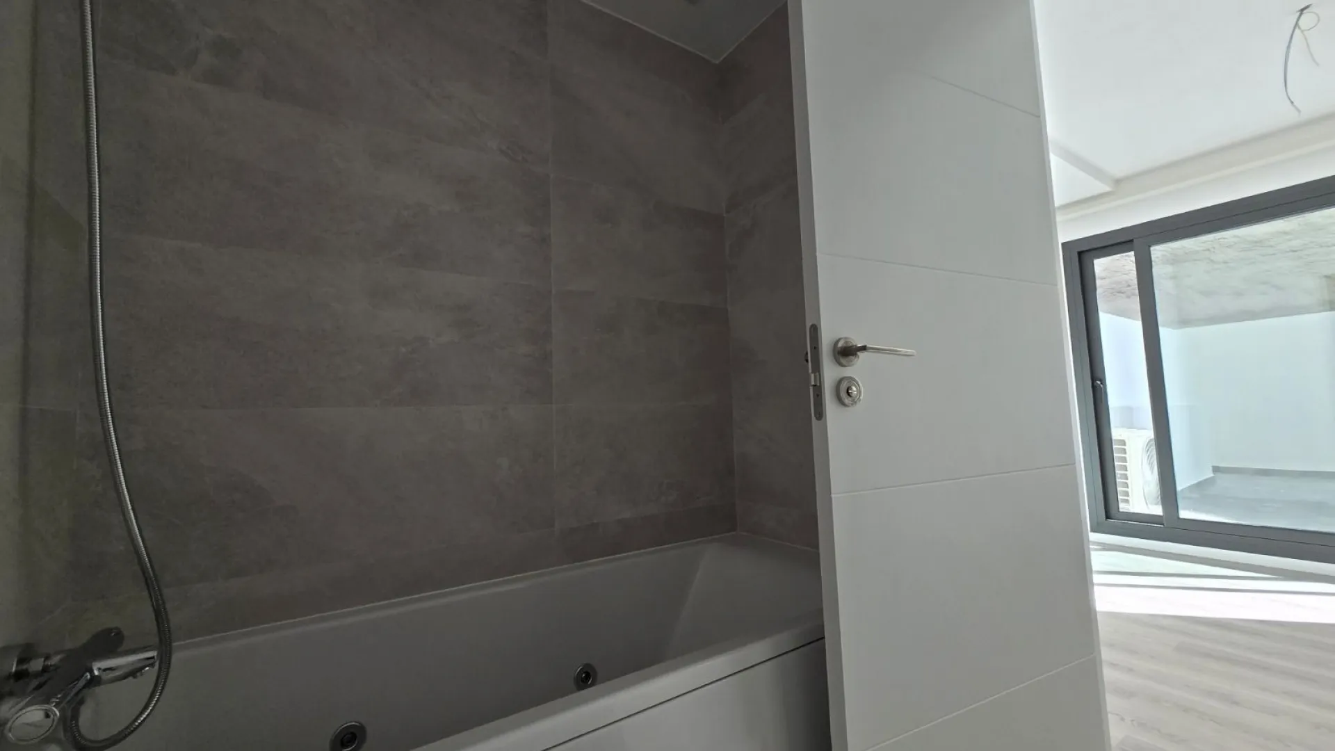 Apartamento planta baja a la venta en Arroyo de la Miel