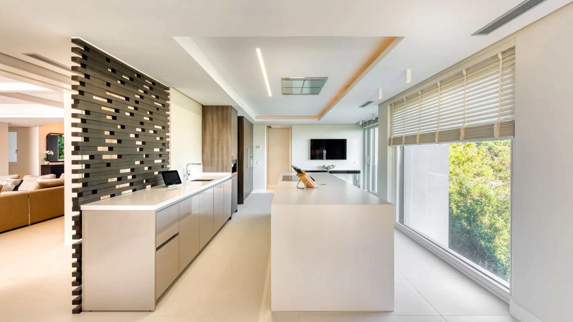 Villa with 6 bedrooms for sale in La Zagaleta