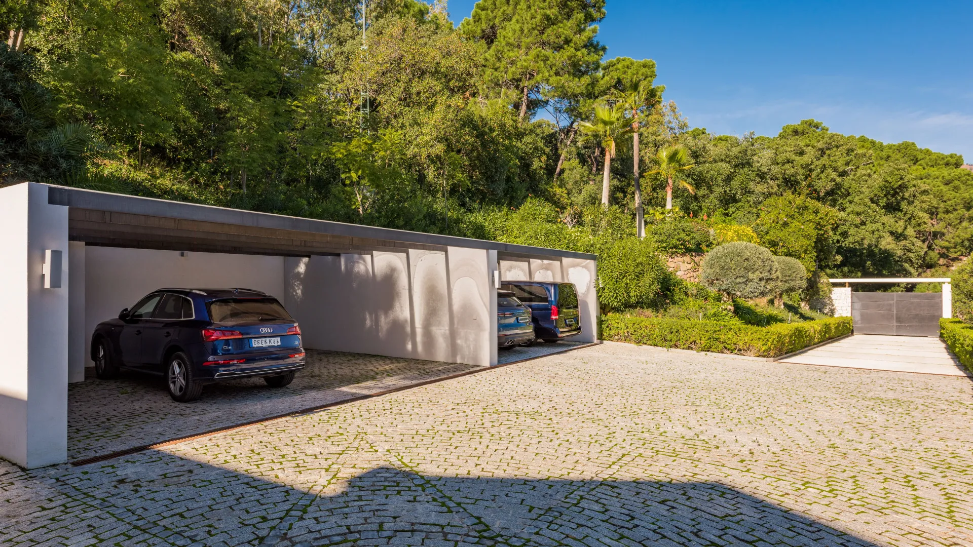 Villa with 6 bedrooms for sale in La Zagaleta