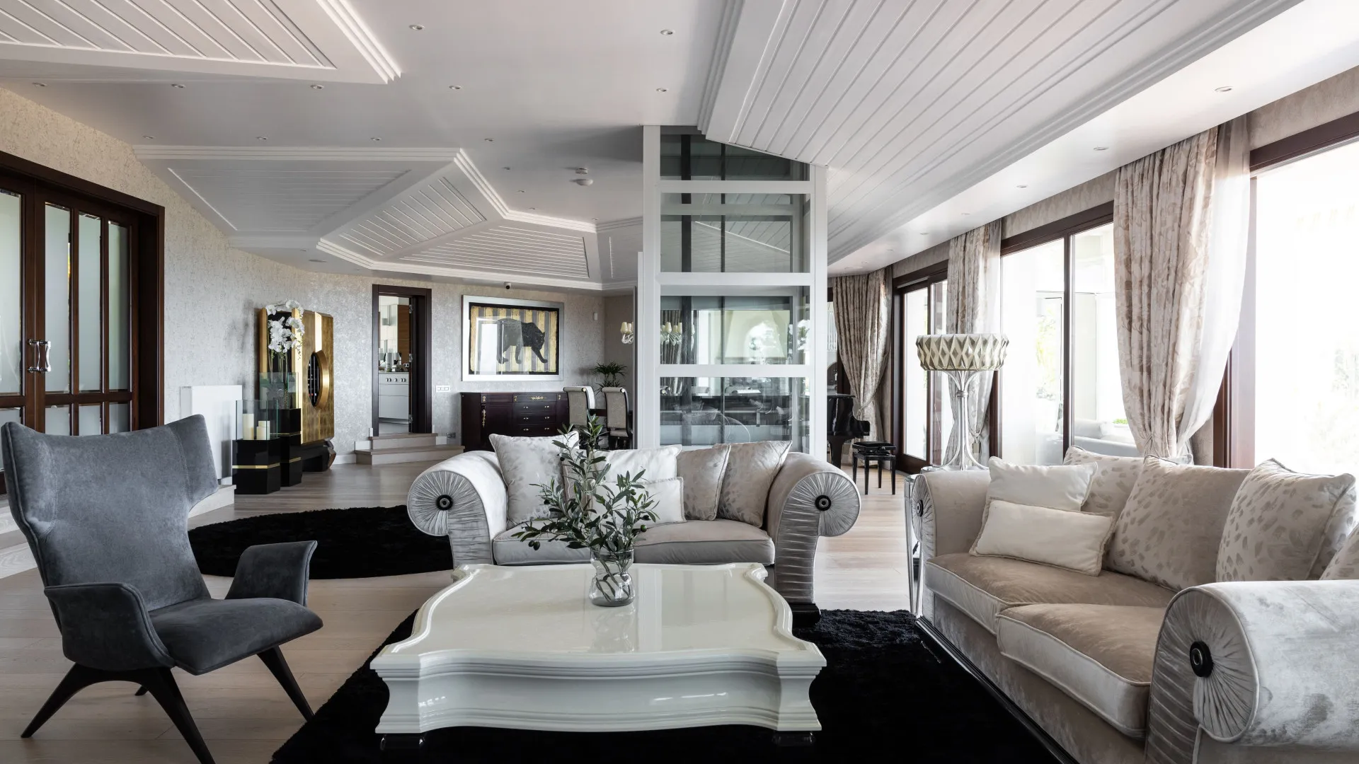 Se vende villa con 7 dormitorios en Hacienda las Chapas