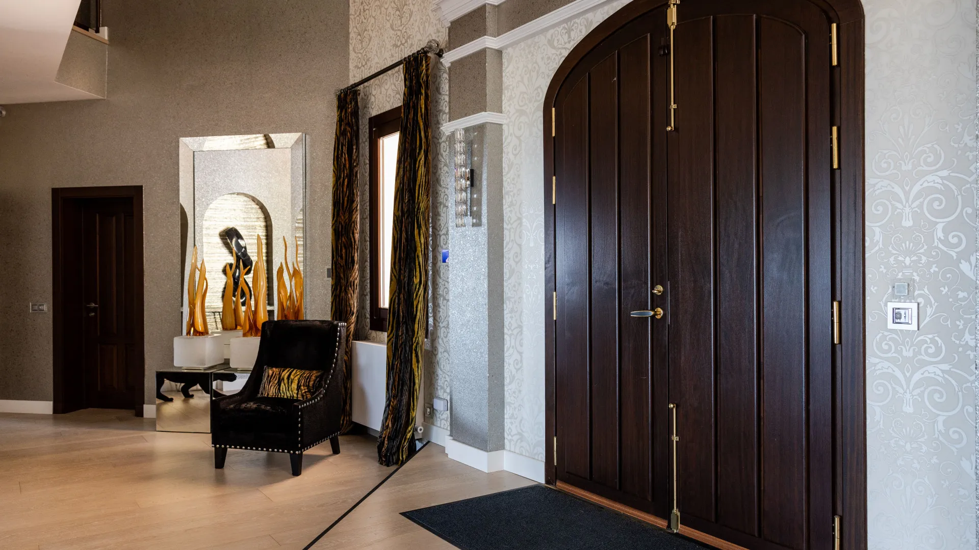 Se vende villa con 7 dormitorios en Hacienda las Chapas