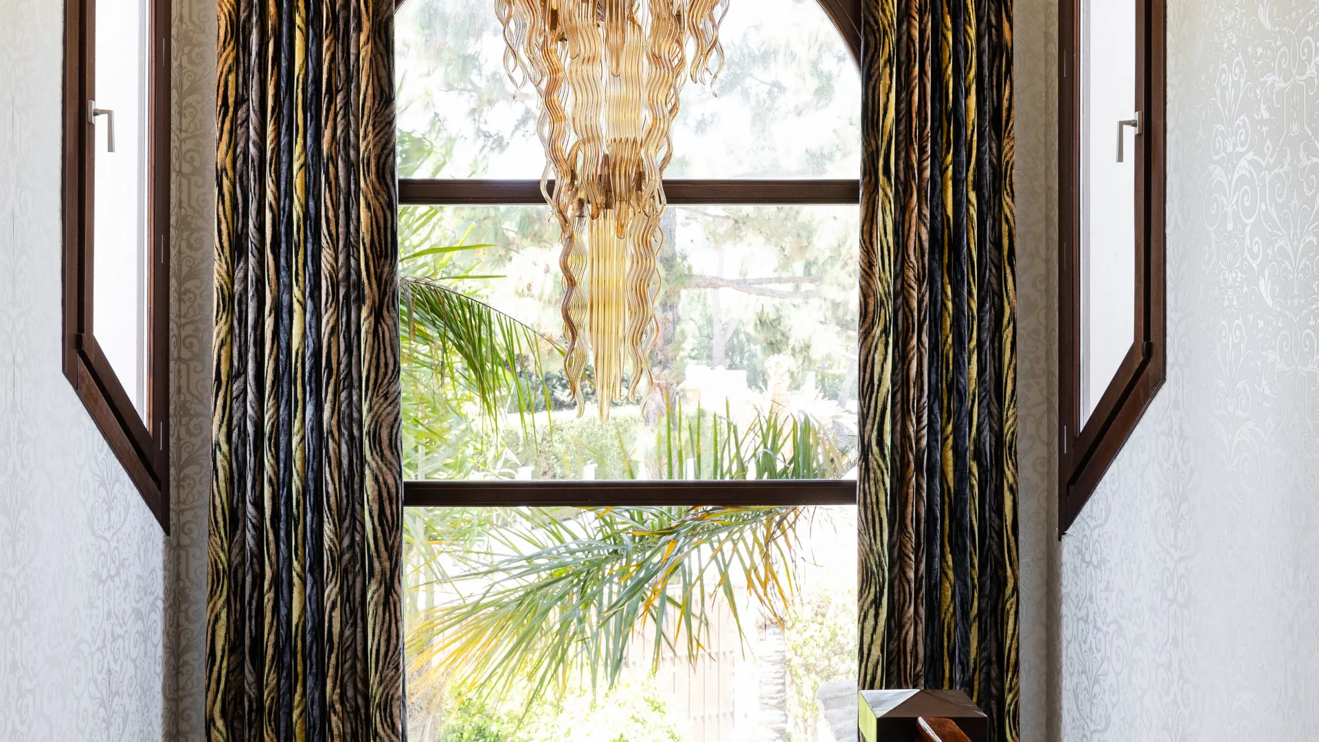 Se vende villa con 7 dormitorios en Hacienda las Chapas