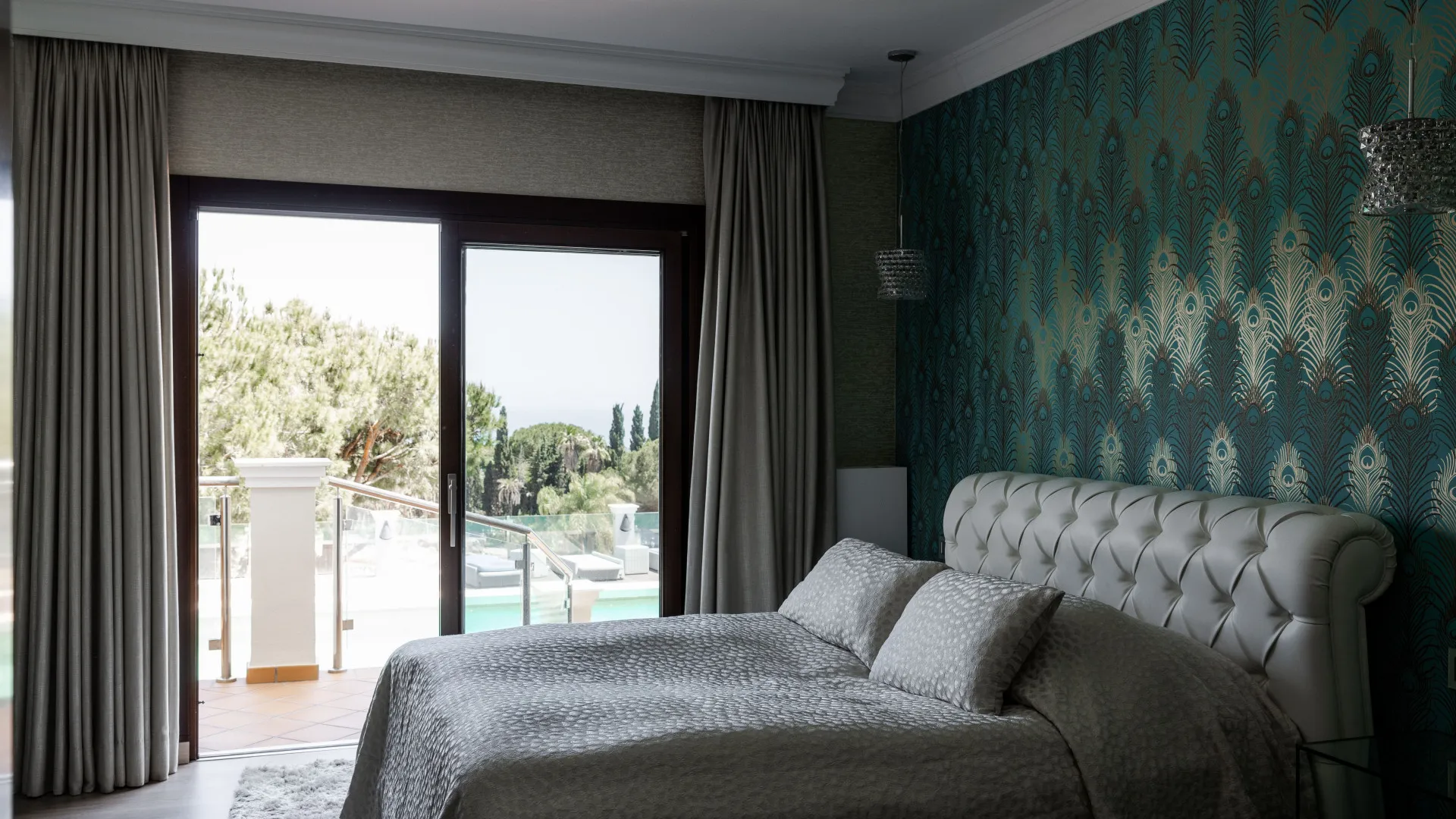 Se vende villa con 7 dormitorios en Hacienda las Chapas