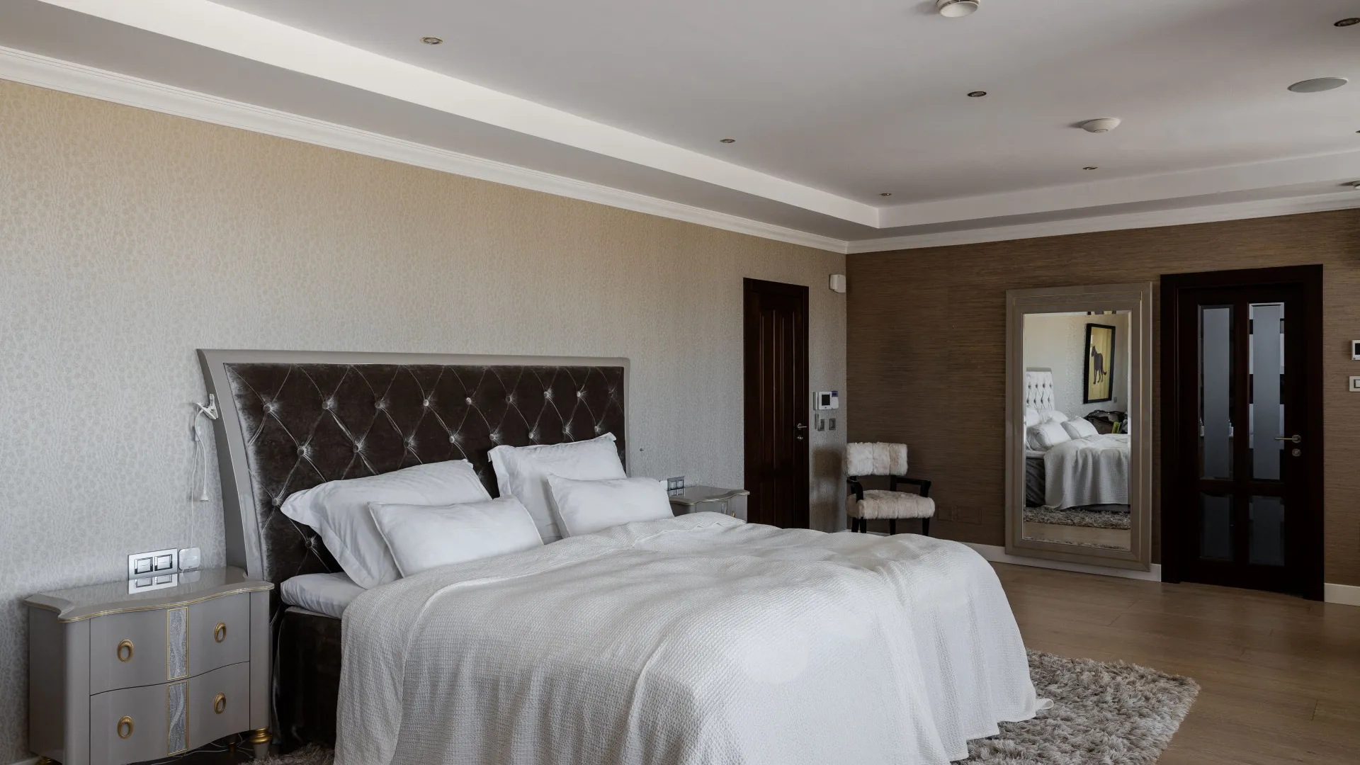 Se vende villa con 7 dormitorios en Hacienda las Chapas