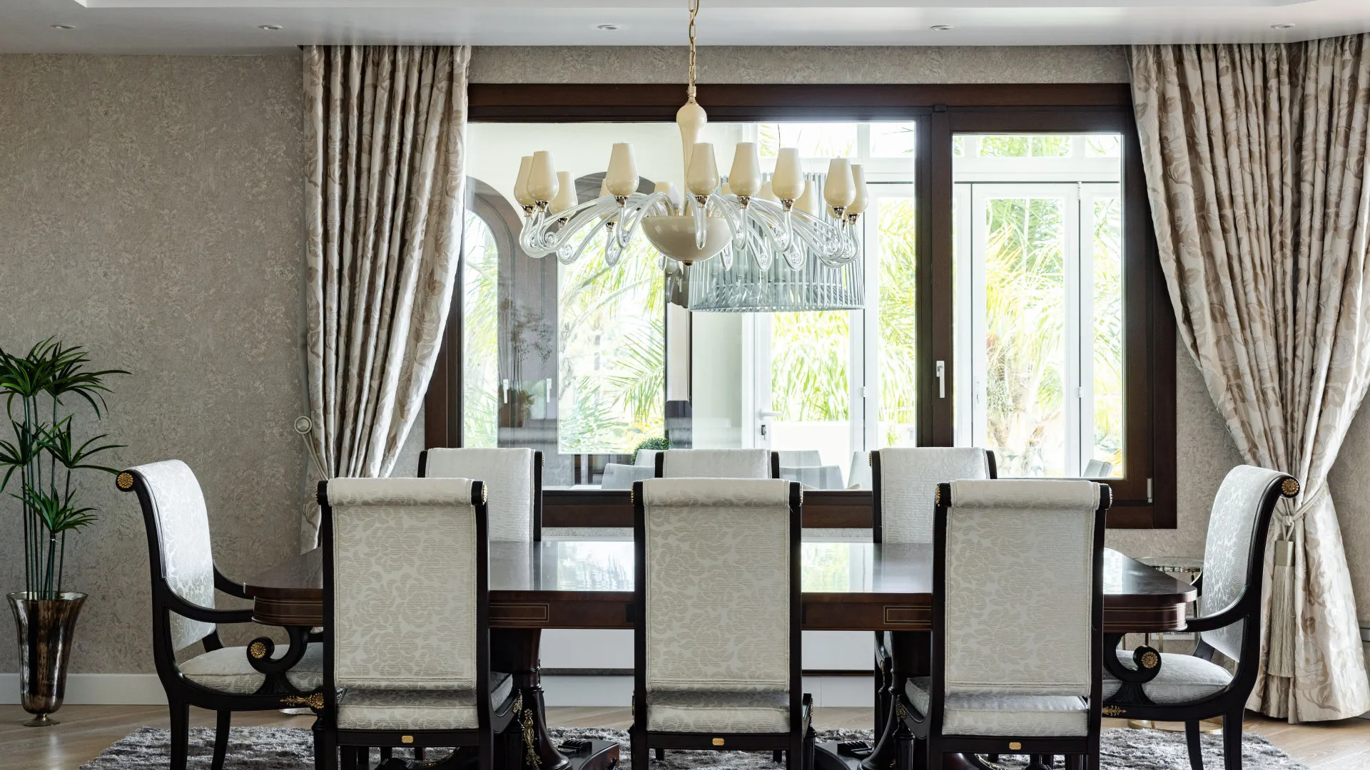 Se vende villa con 7 dormitorios en Hacienda las Chapas