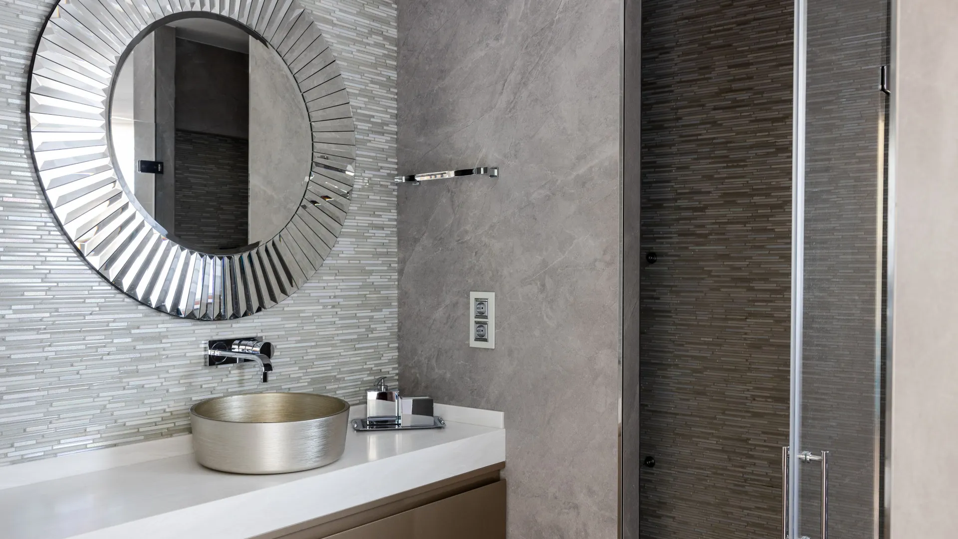 Se vende villa con 7 dormitorios en Hacienda las Chapas