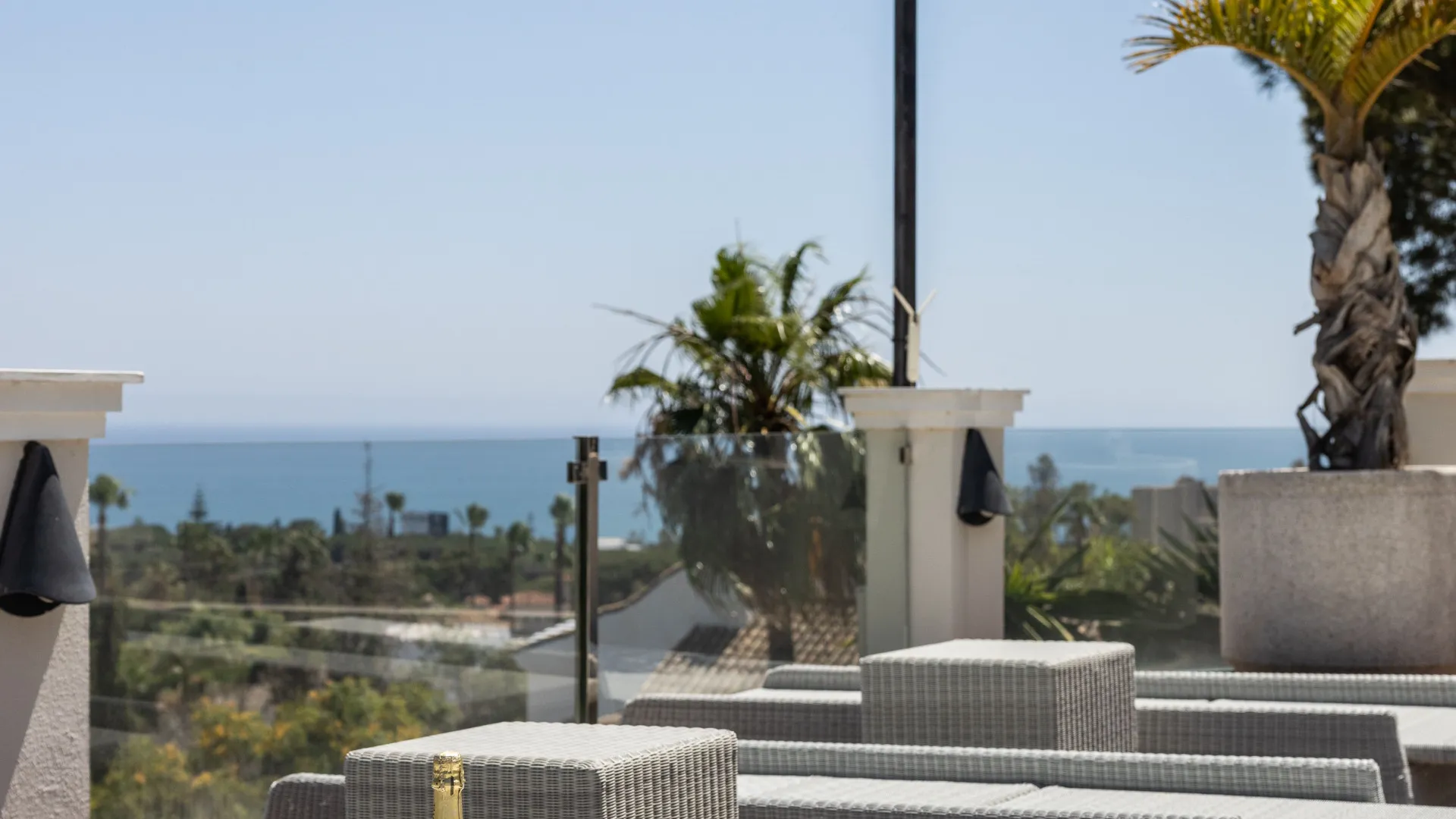 Se vende villa con 7 dormitorios en Hacienda las Chapas