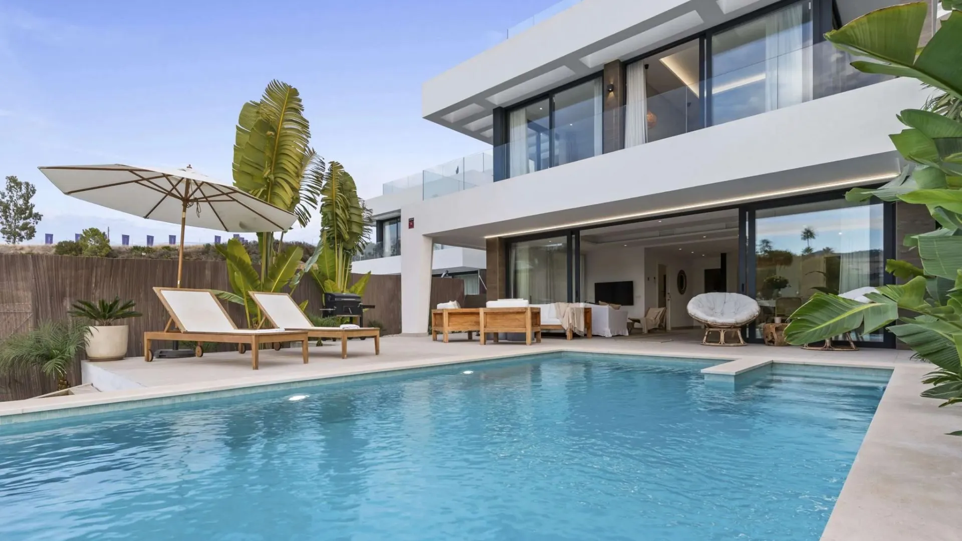 6 bedrooms villa for sale in La Resina Golf