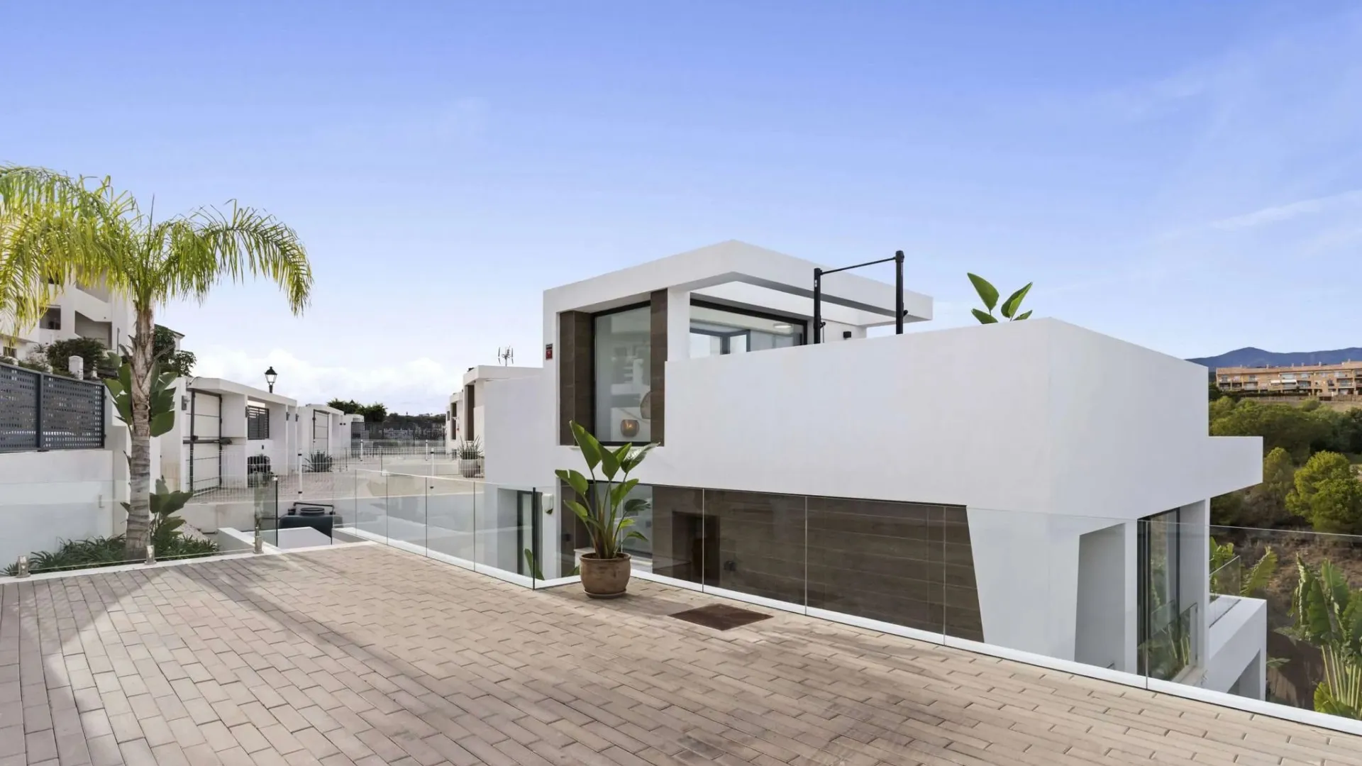 6 bedrooms villa for sale in La Resina Golf