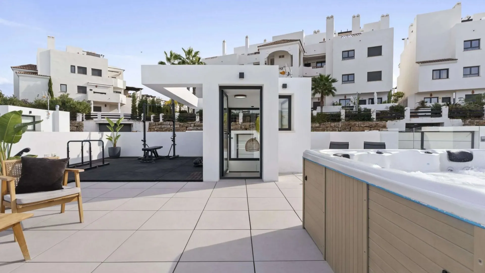 6 bedrooms villa for sale in La Resina Golf