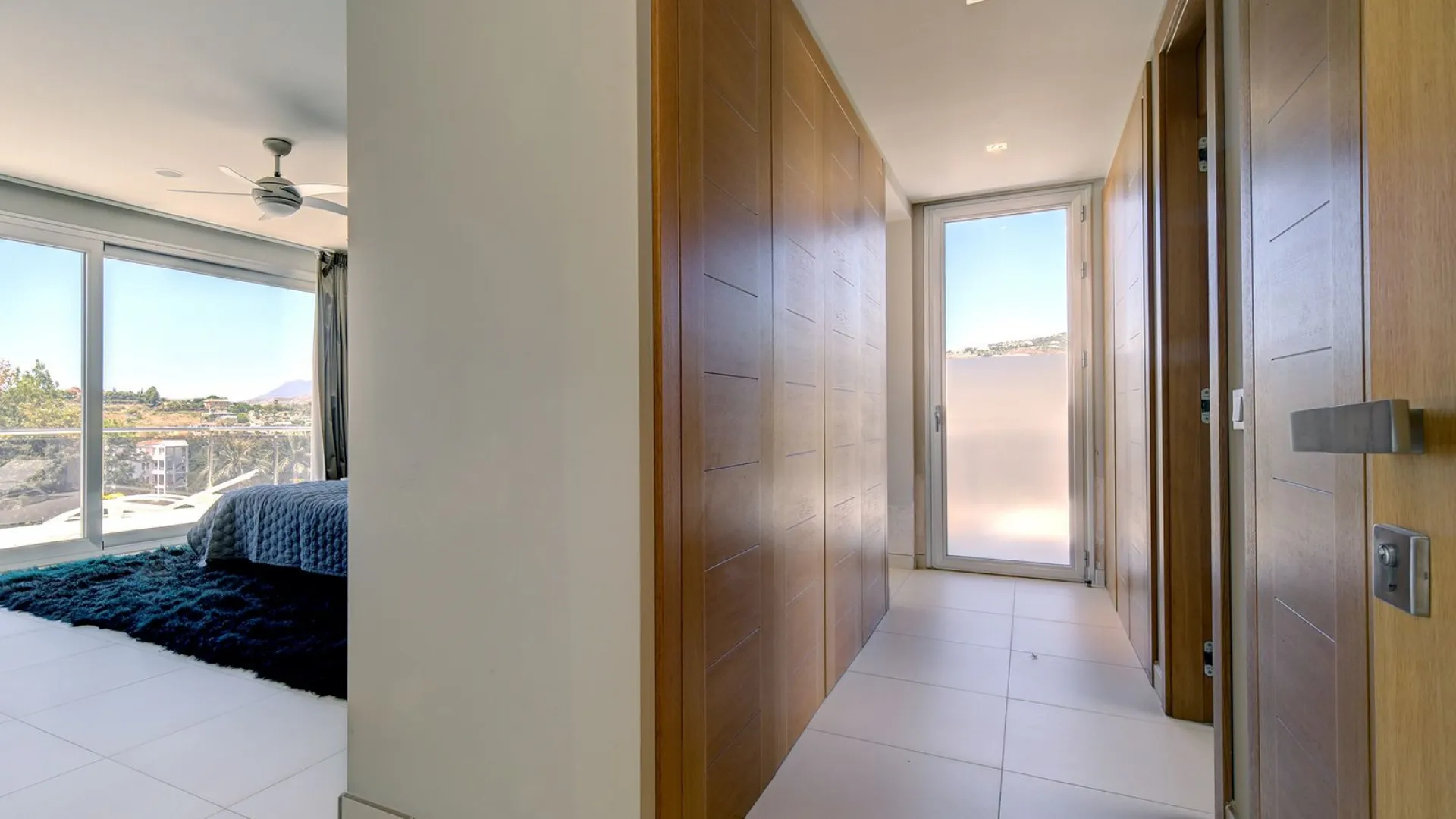 Comprar villa en Nueva Andalucia
