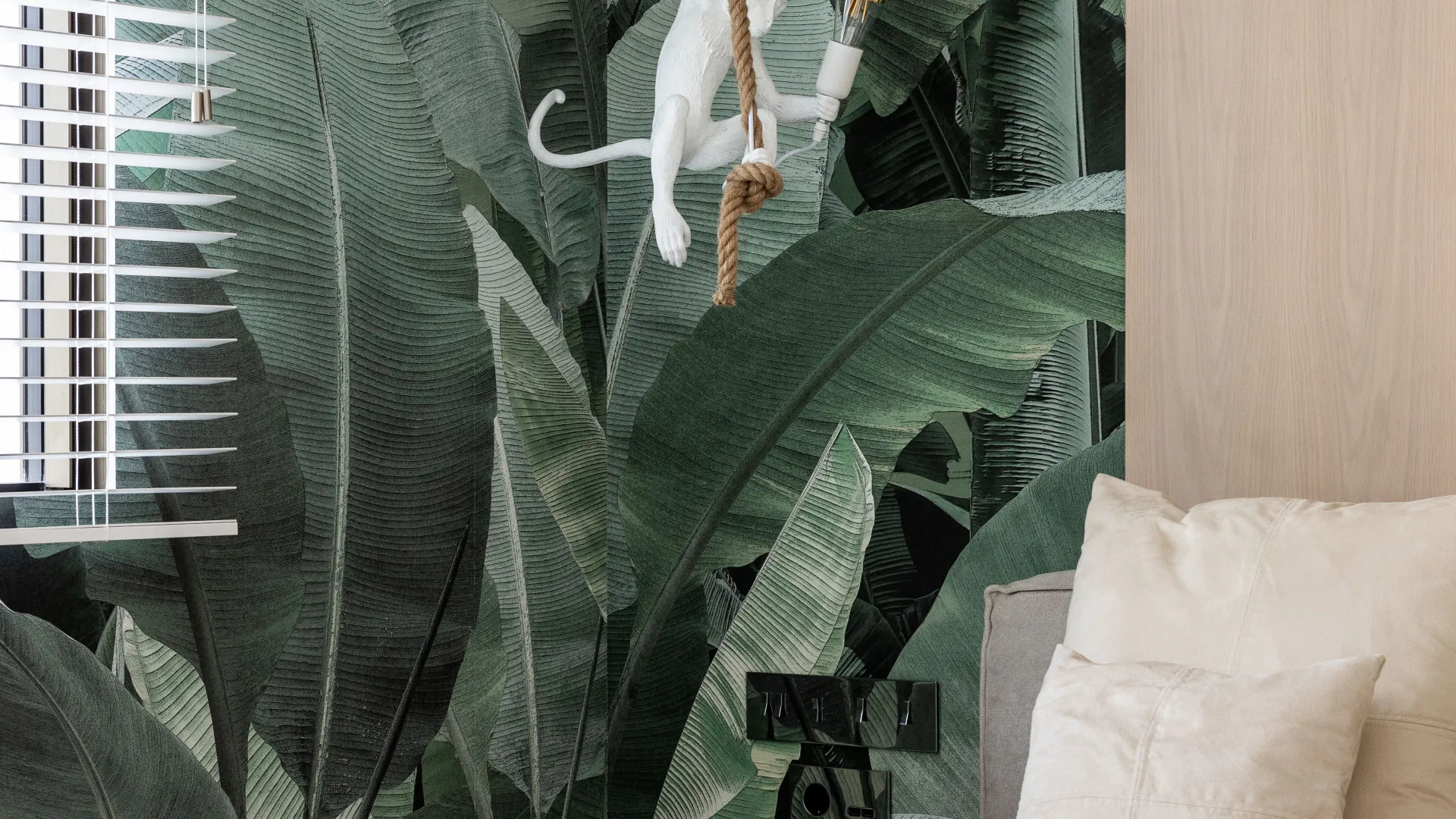 Town house for sale in Coral Beach