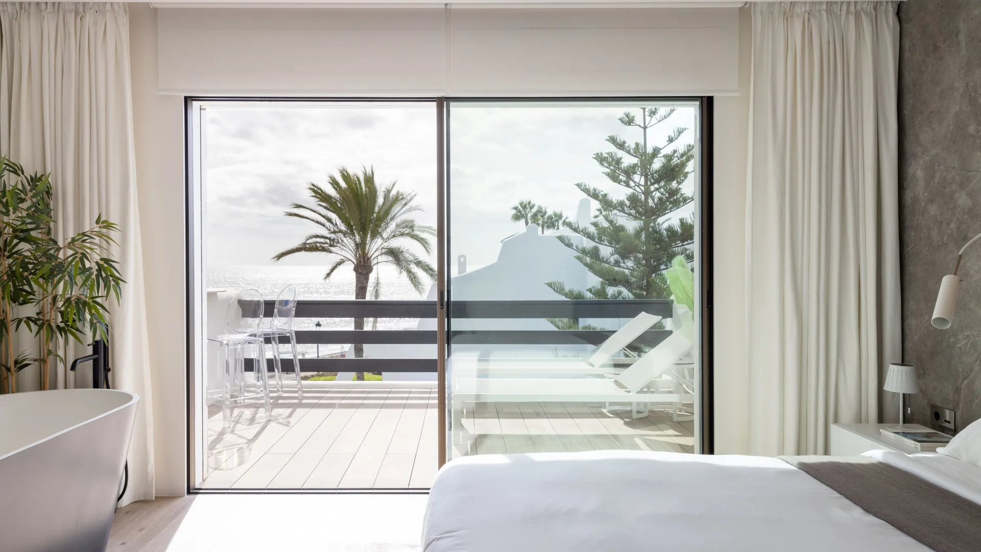 Town house for sale in Coral Beach