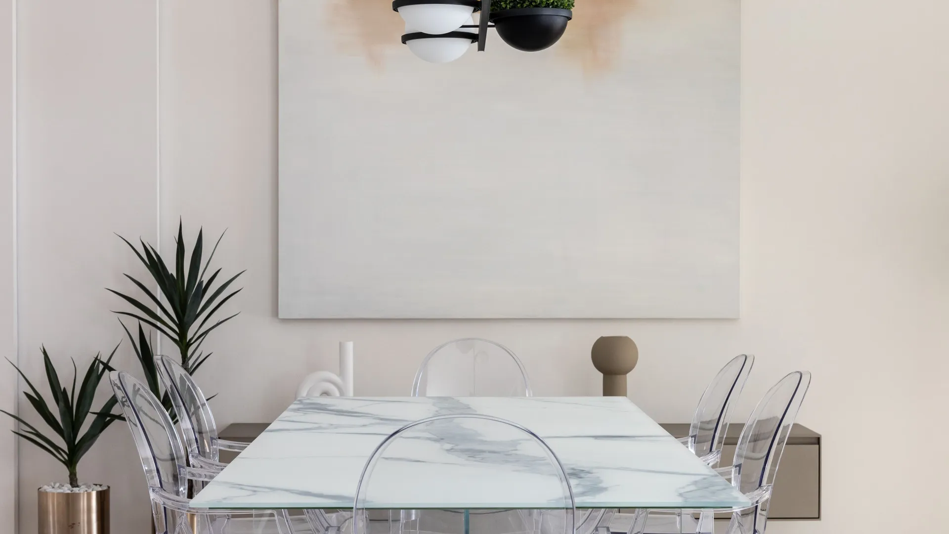 Town house for sale in Coral Beach