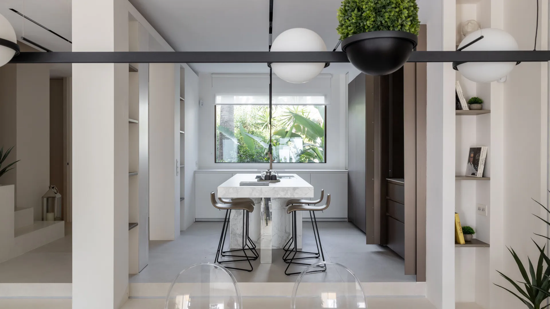 Town house for sale in Coral Beach