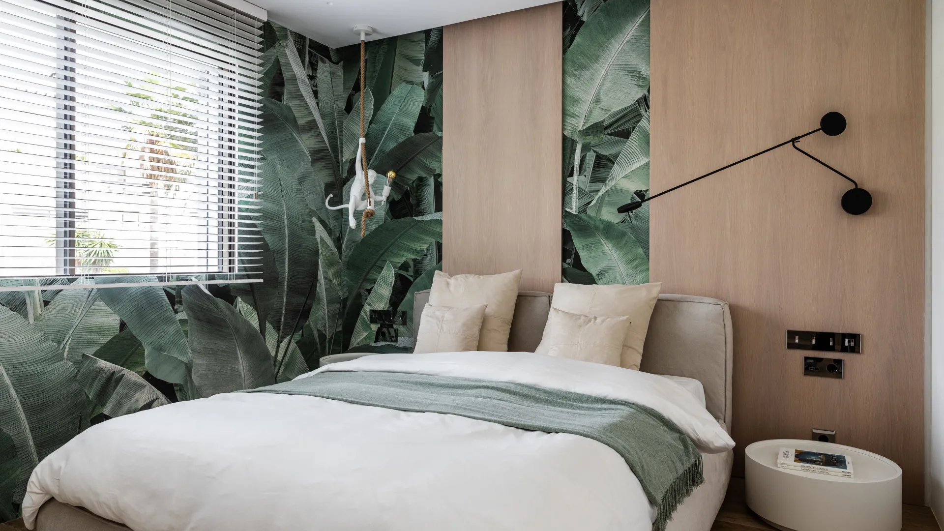 Town house for sale in Coral Beach