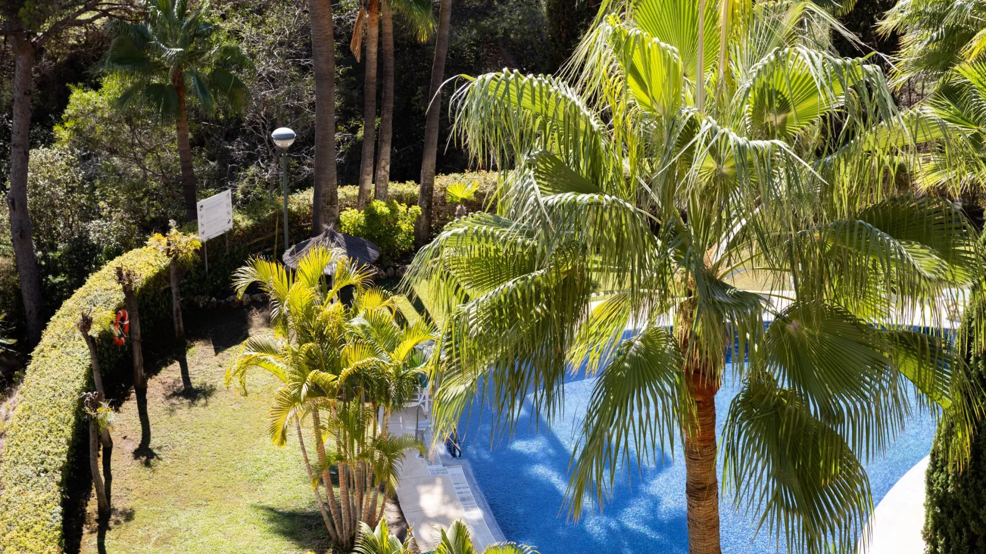 Se vende apartamento en Condado de Sierra Blanca de 2 dormitorios