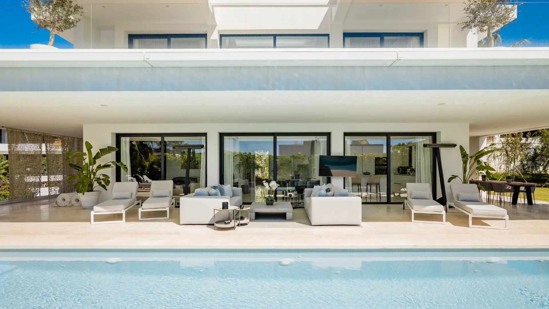 For sale Marbella City villa