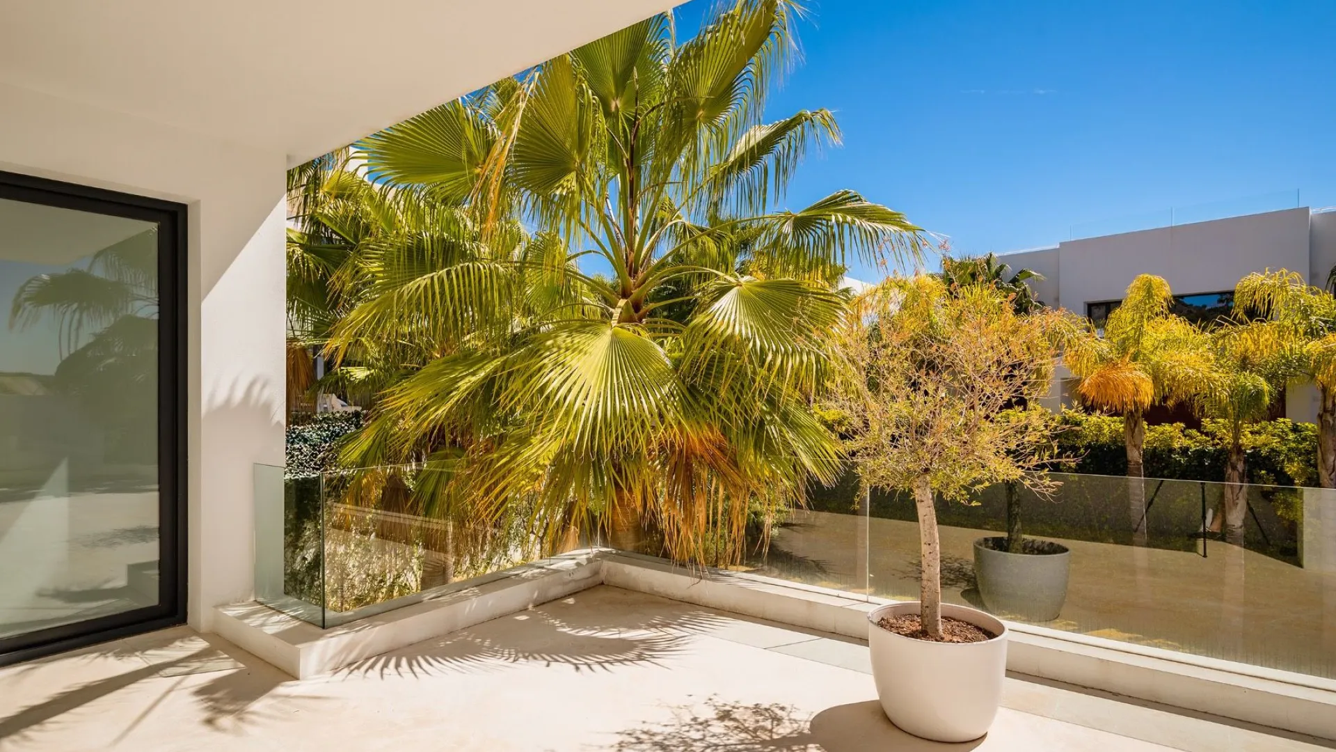 For sale Marbella City villa