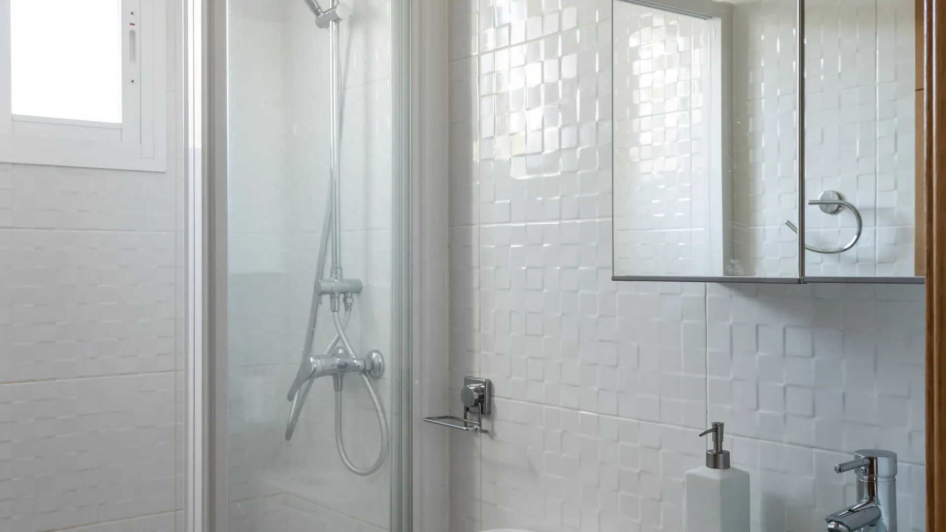 5 bedrooms villa for sale in Coin Centro