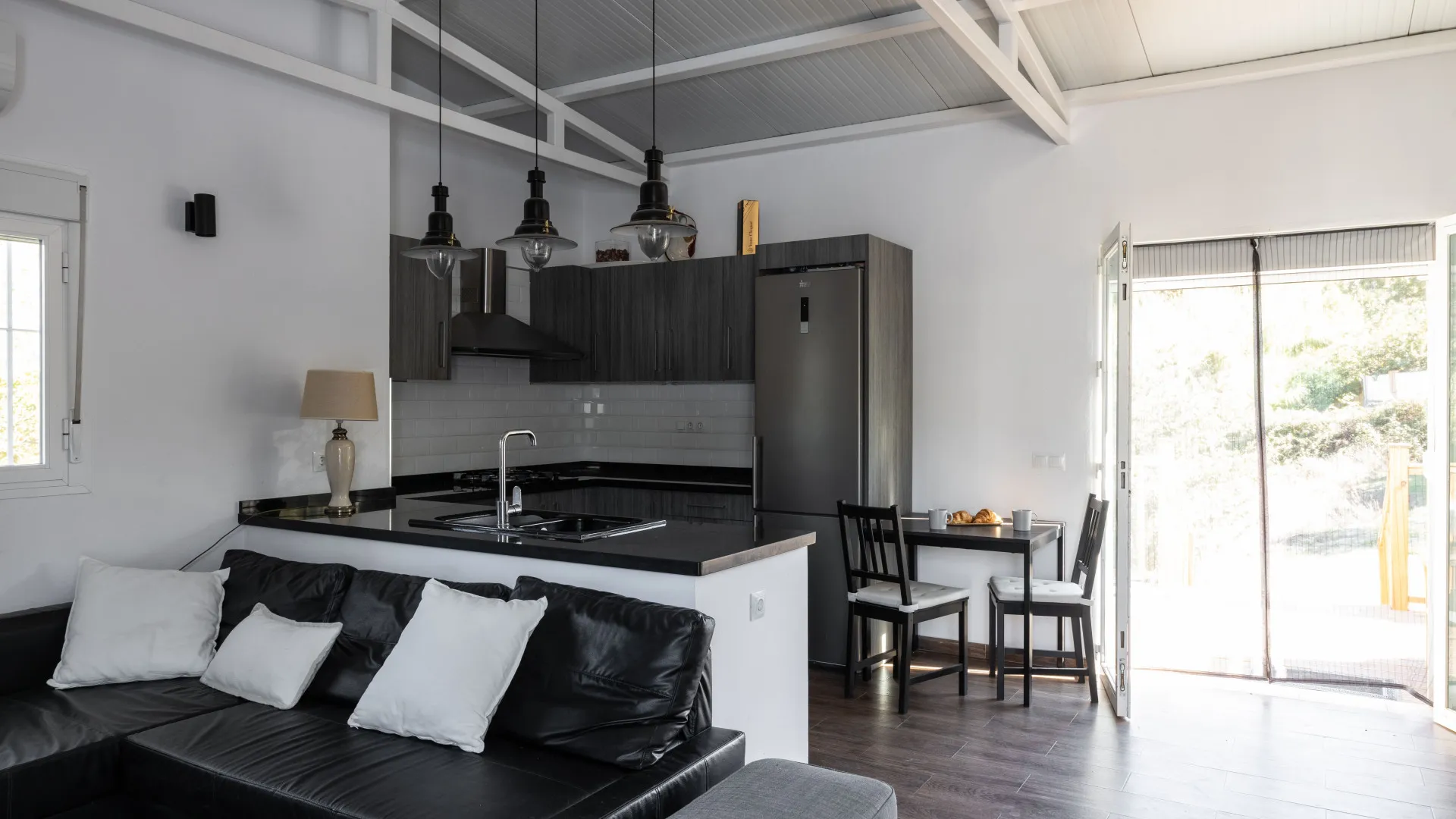 5 bedrooms villa for sale in Coin Centro