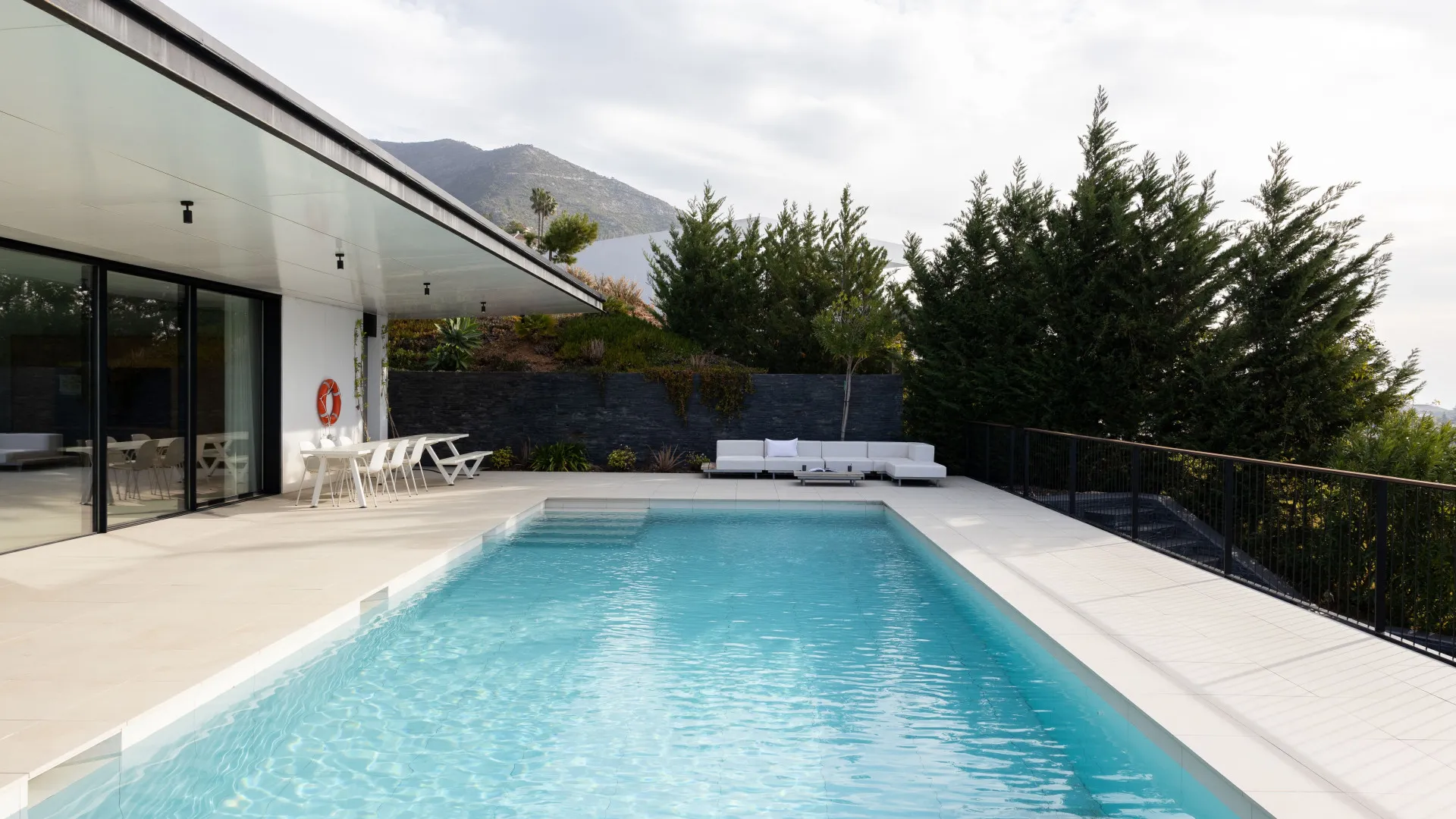 Villa a la venta en Valtocado con 4 dormitorios