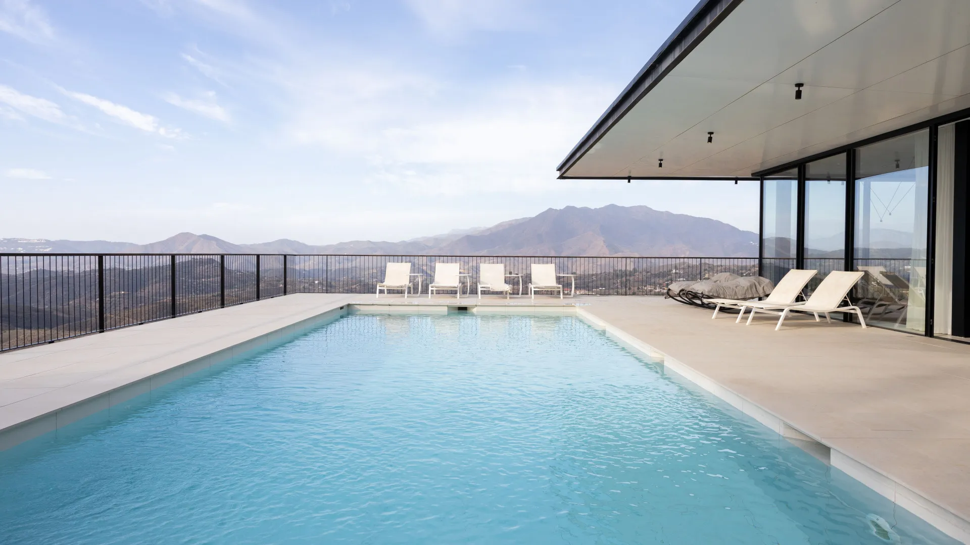 Villa a la venta en Valtocado con 4 dormitorios