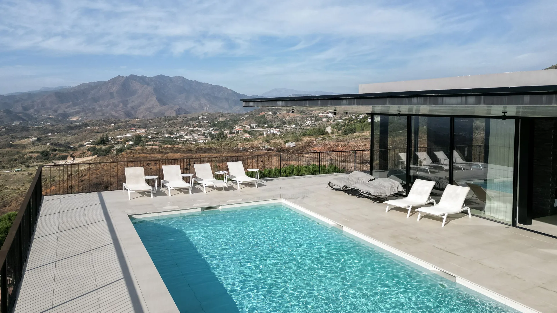 Villa a la venta en Valtocado con 4 dormitorios