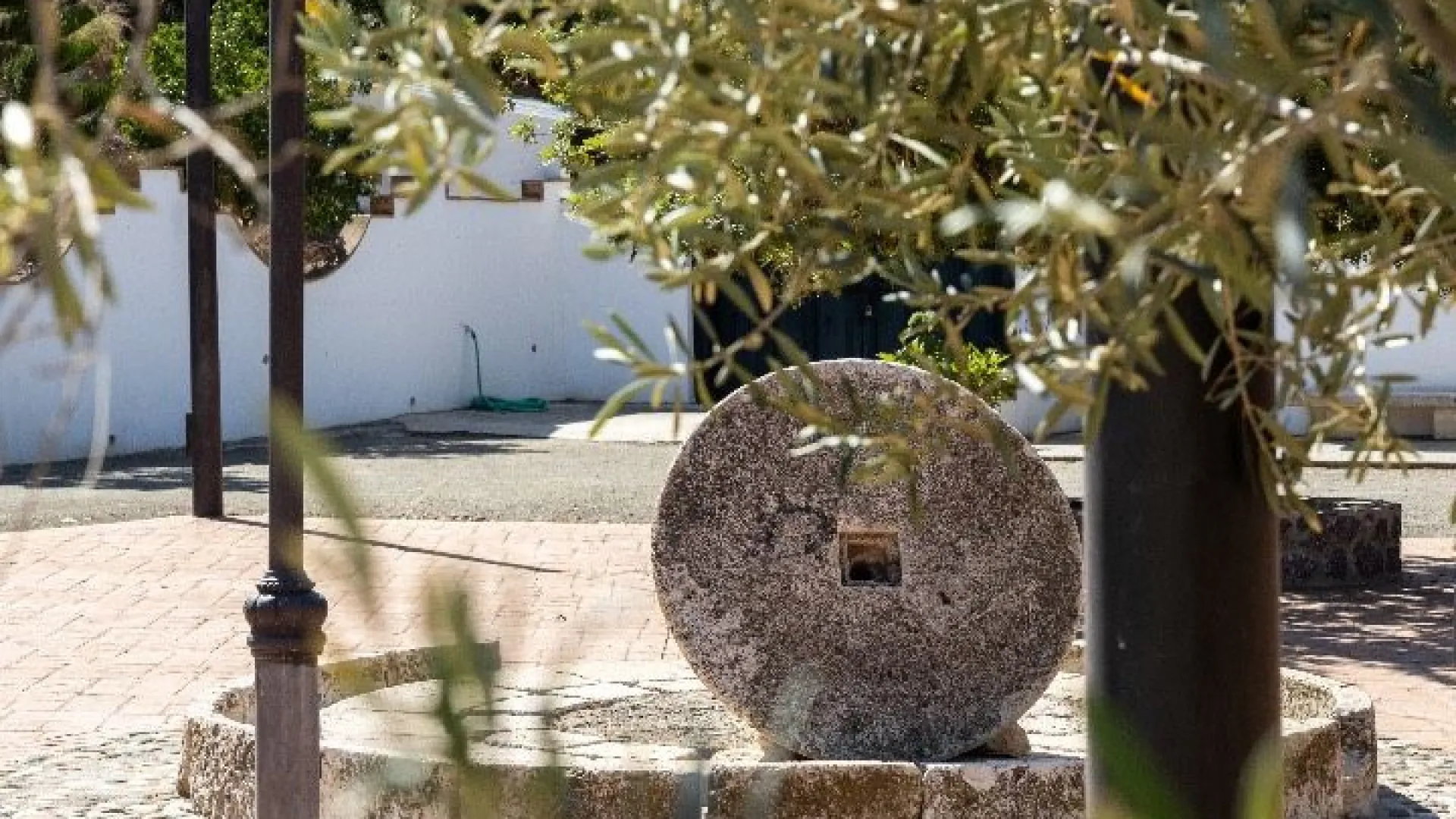 For sale cortijo with 9 bedrooms in Malaga