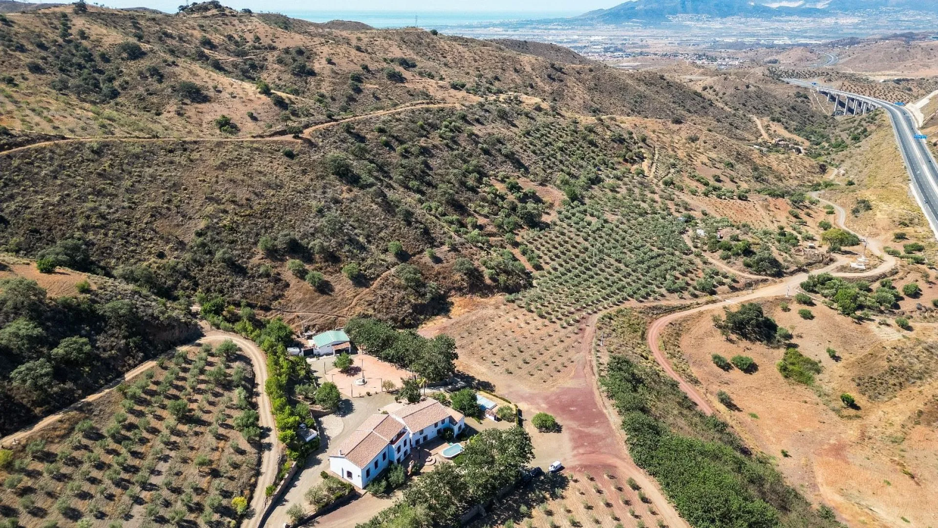 For sale cortijo with 9 bedrooms in Malaga