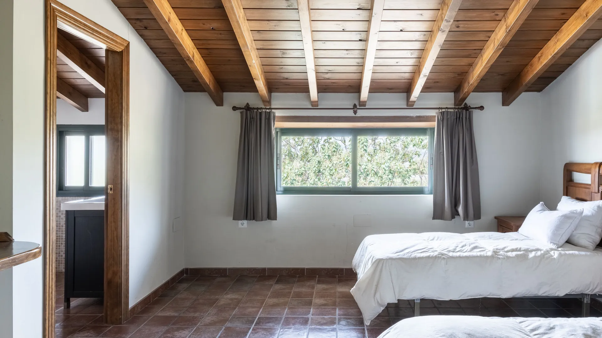 For sale cortijo with 9 bedrooms in Malaga