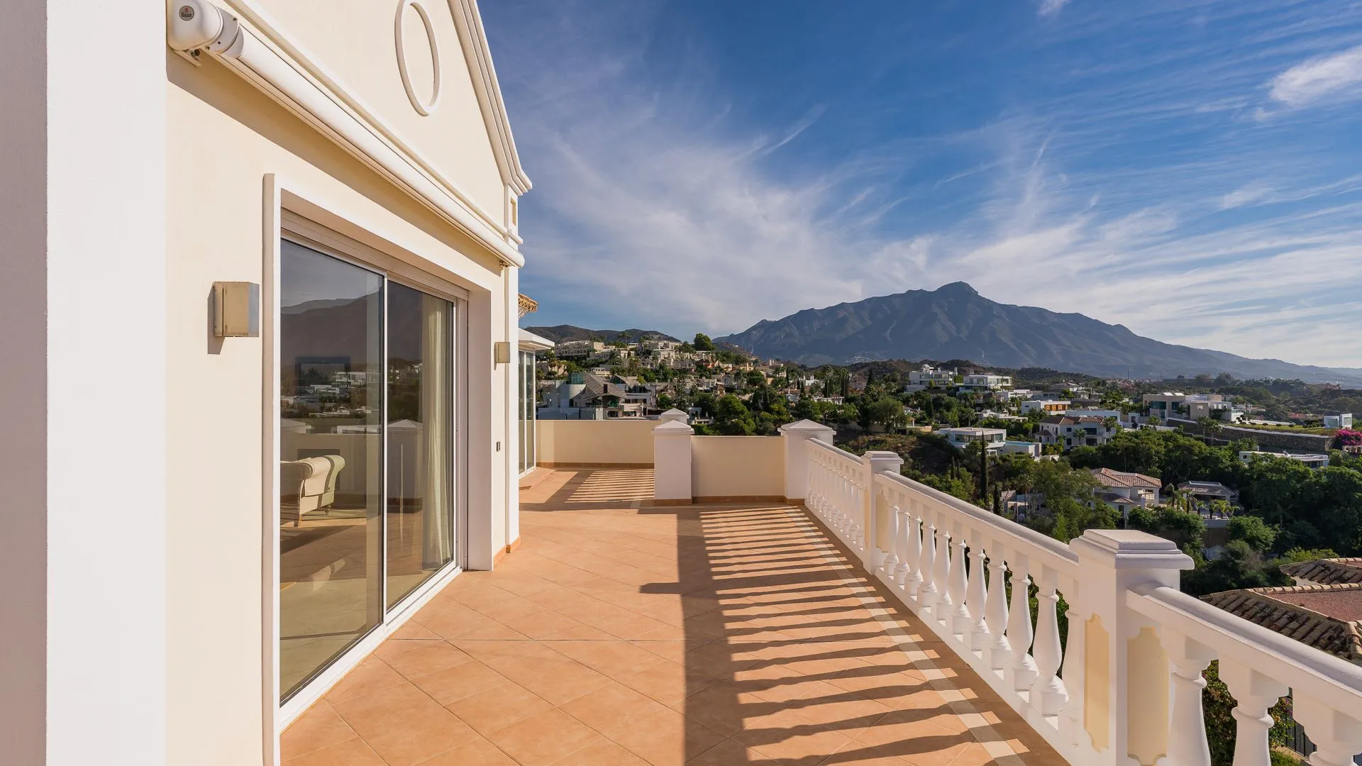 Benahavis, villa en venta