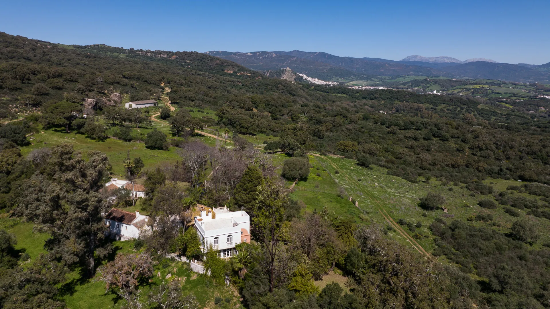 Finca for sale in Jimena de La Frontera