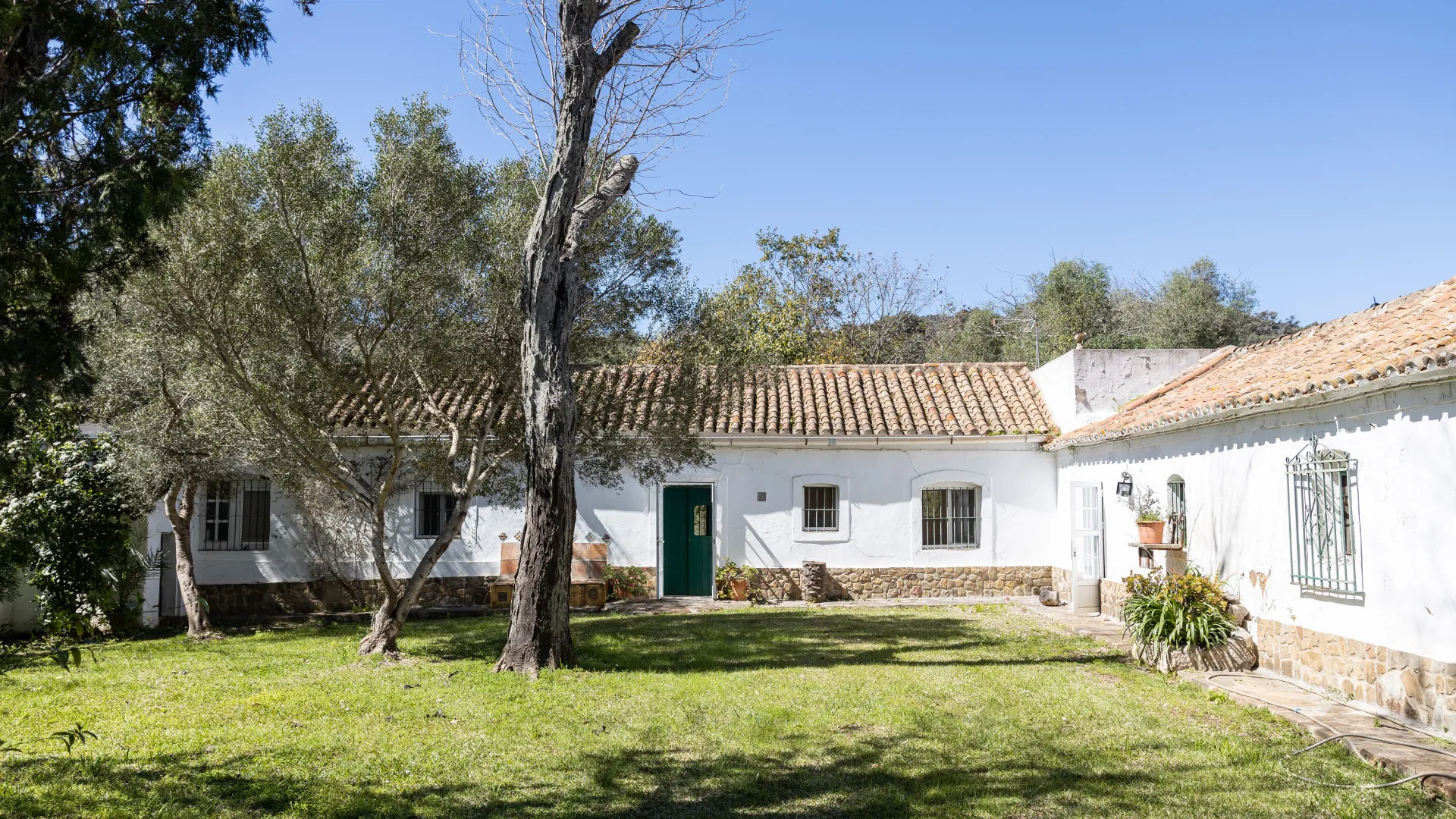 Finca for sale in Jimena de La Frontera