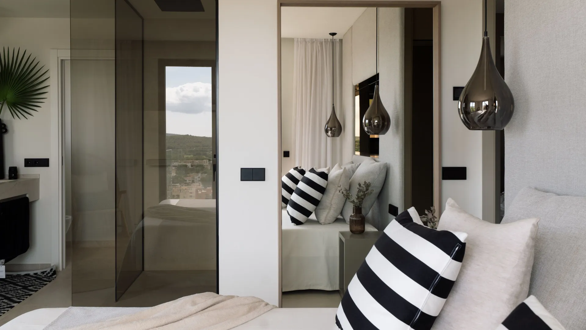 For sale 4 bedrooms apartment in Santa Ponsa