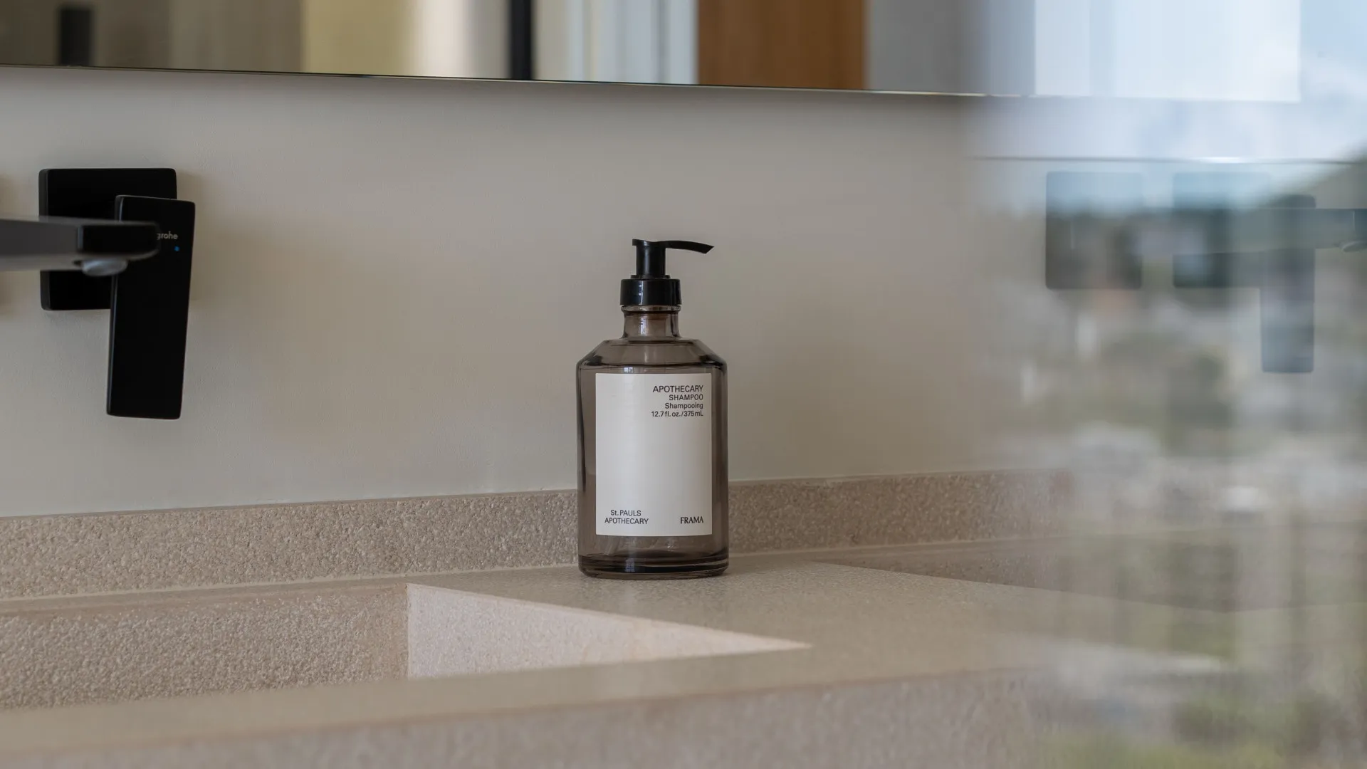 For sale 4 bedrooms apartment in Santa Ponsa